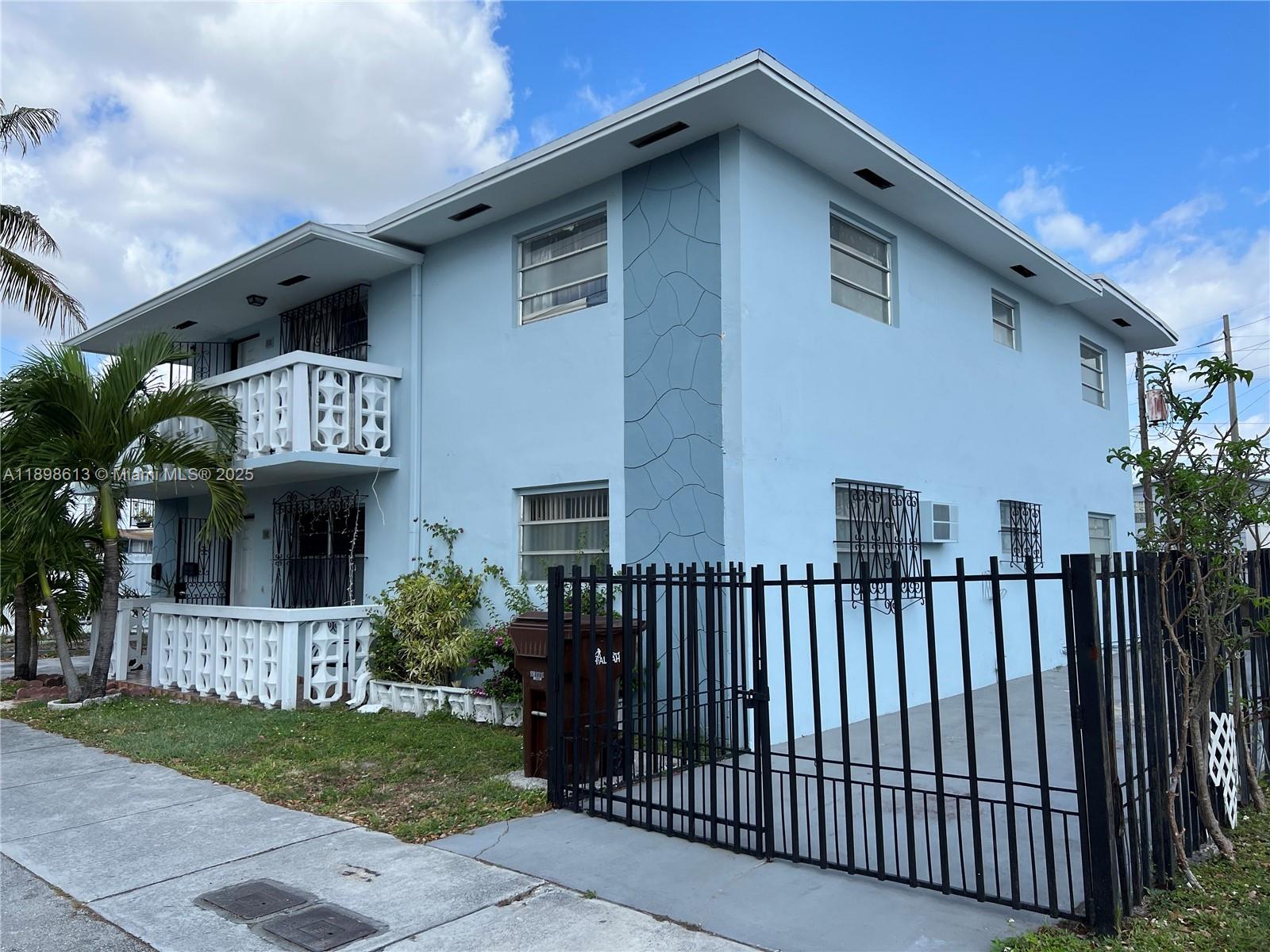 7 53 41 HIALEAH 17TH ADDN - Residential Lease