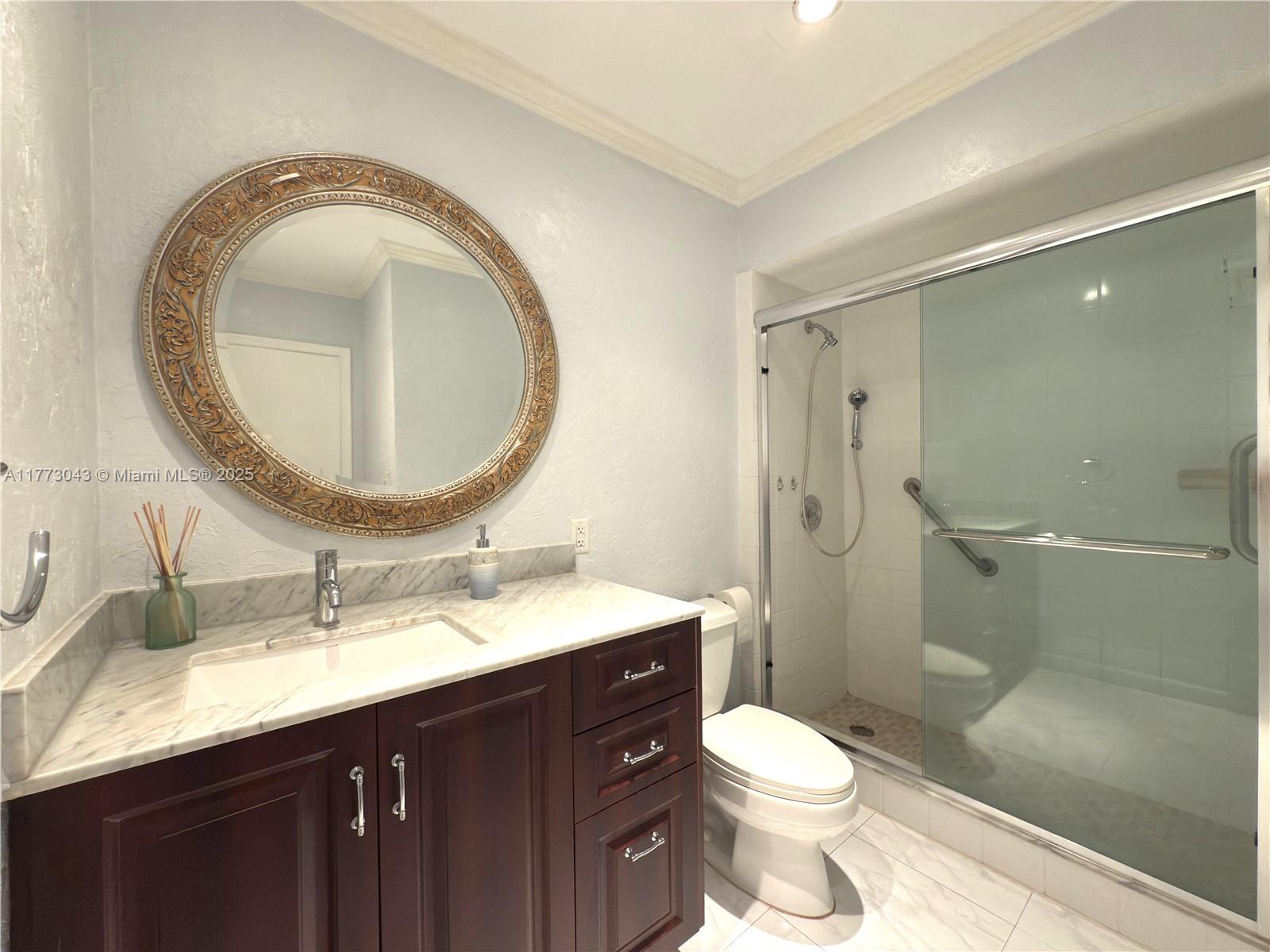 PARK RIDGE EAST APTS COND - Residential