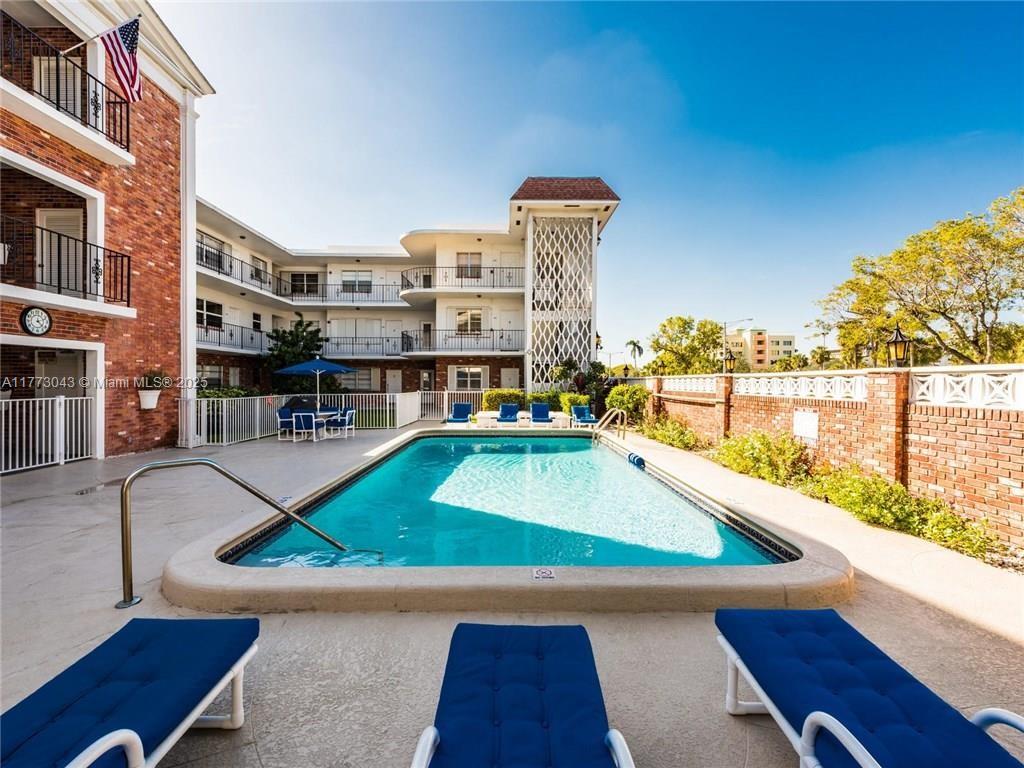 Property for Sale at 2340 Ne 9th St 210, Fort Lauderdale, Broward County, Florida - Bedrooms: 2 
Bathrooms: 2  - $495,000