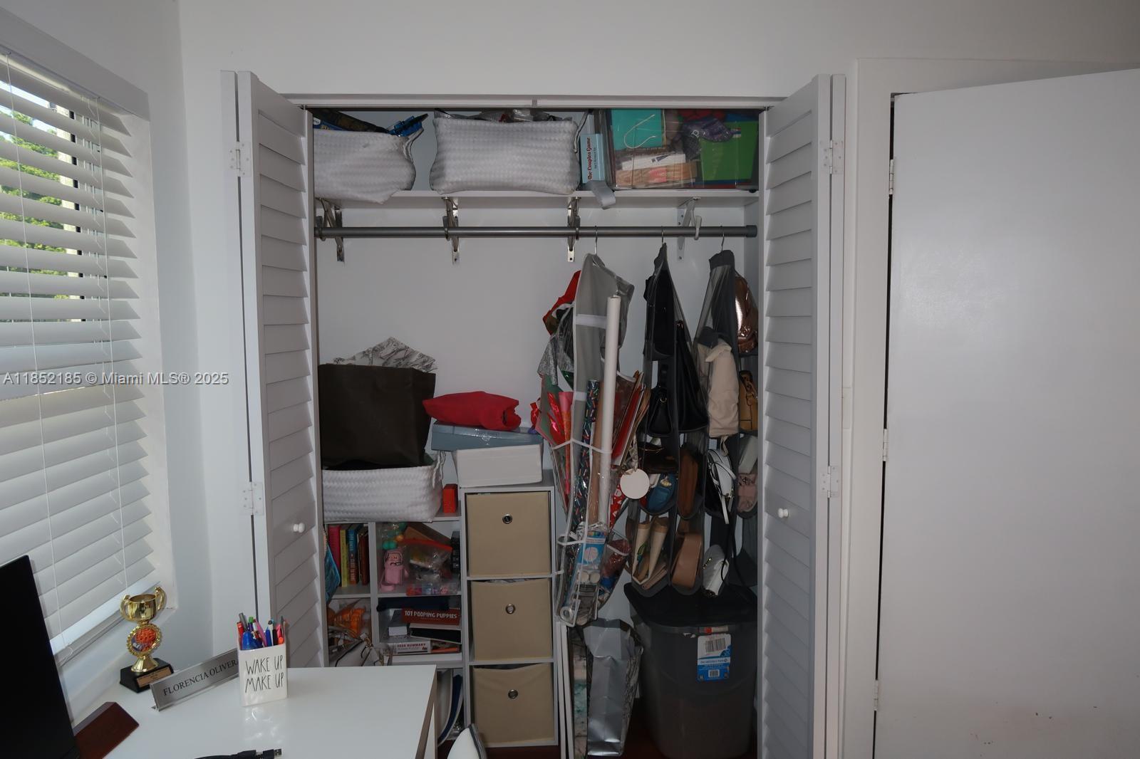 ROSEMONT PARK - Residential