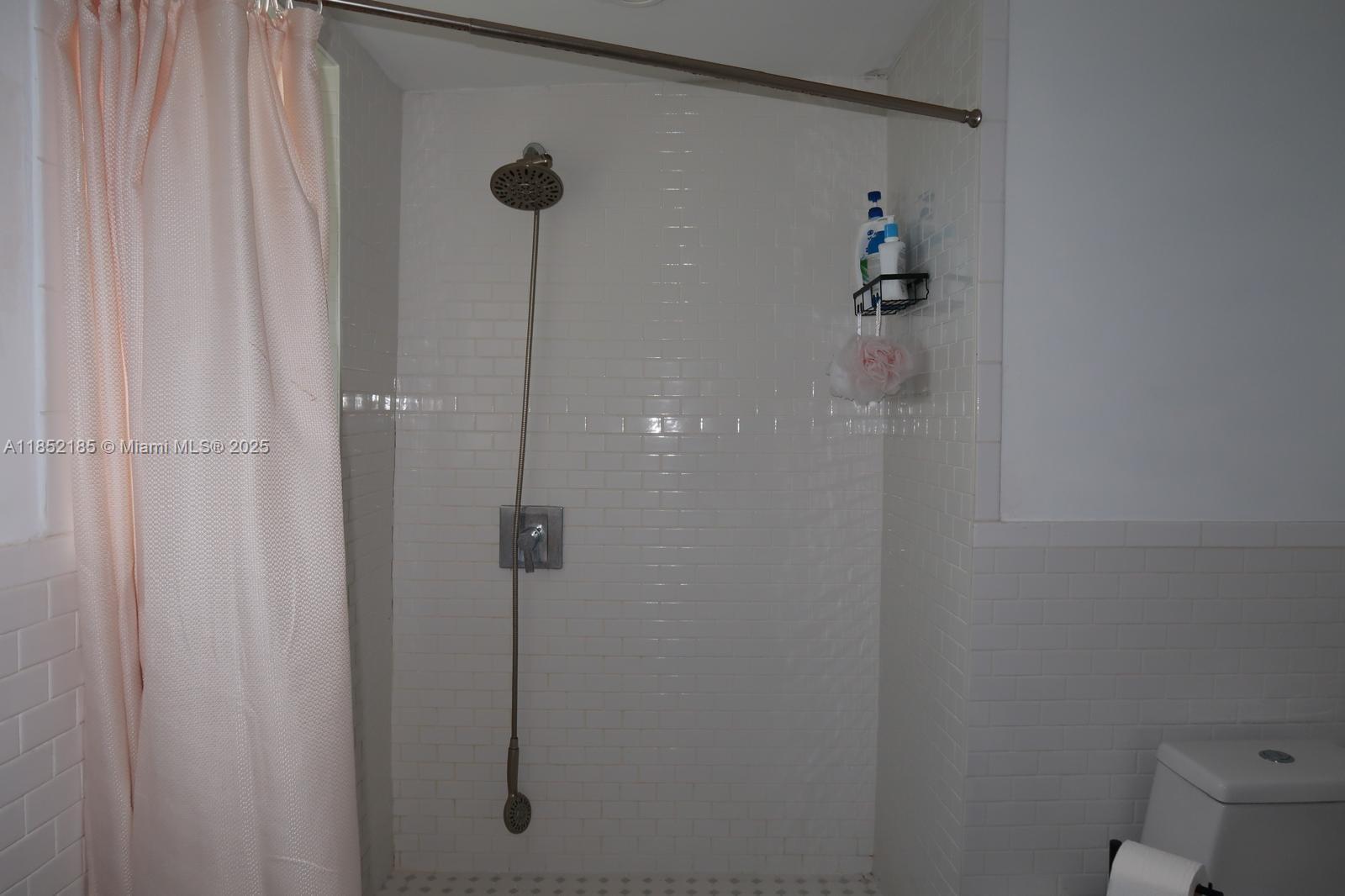 ROSEMONT PARK - Residential