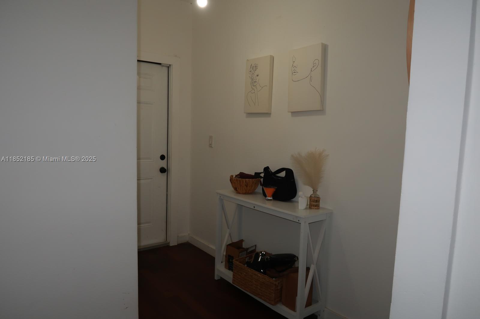 ROSEMONT PARK - Residential