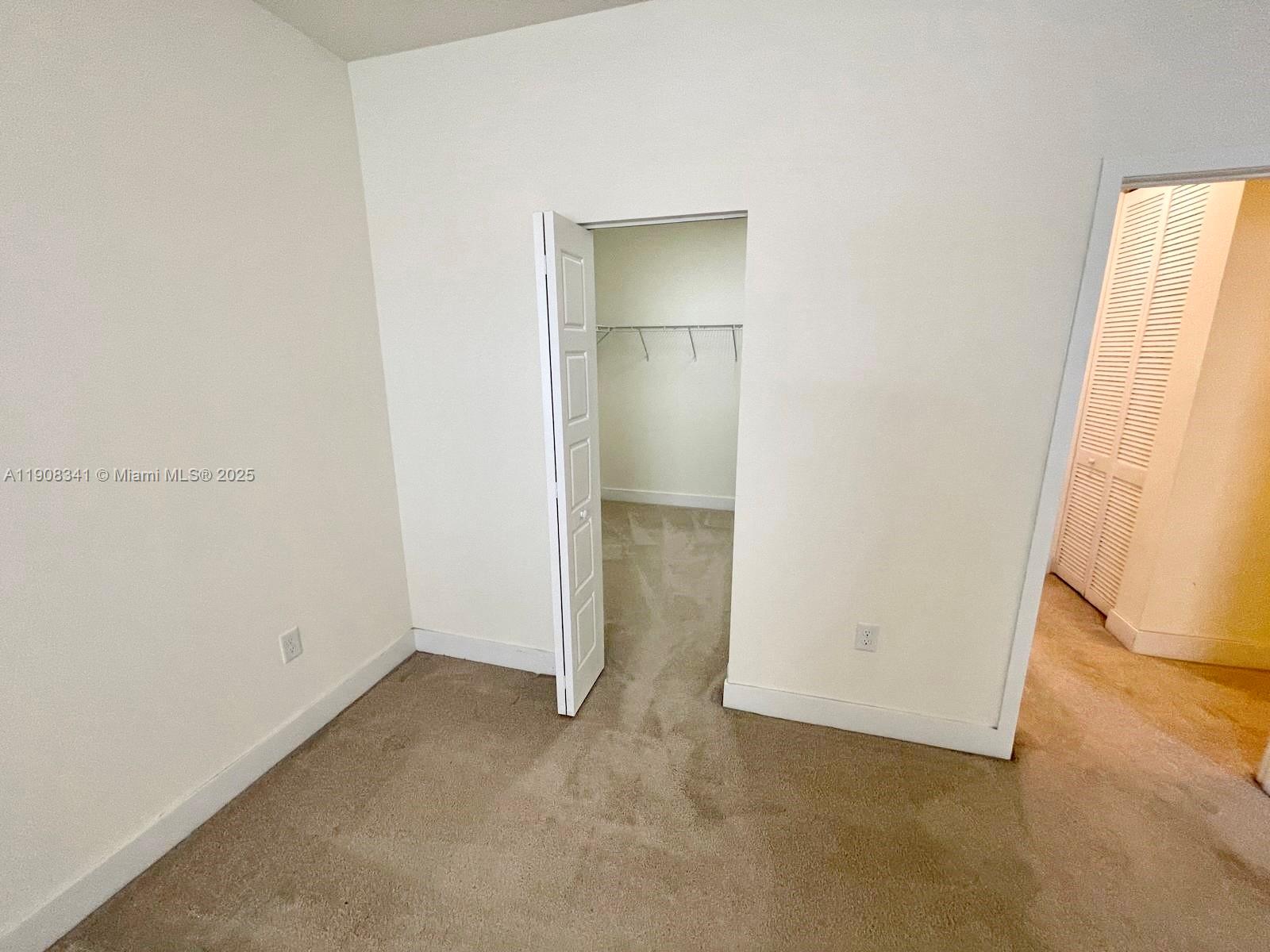 GRAND BAY NORTH - Residential Lease