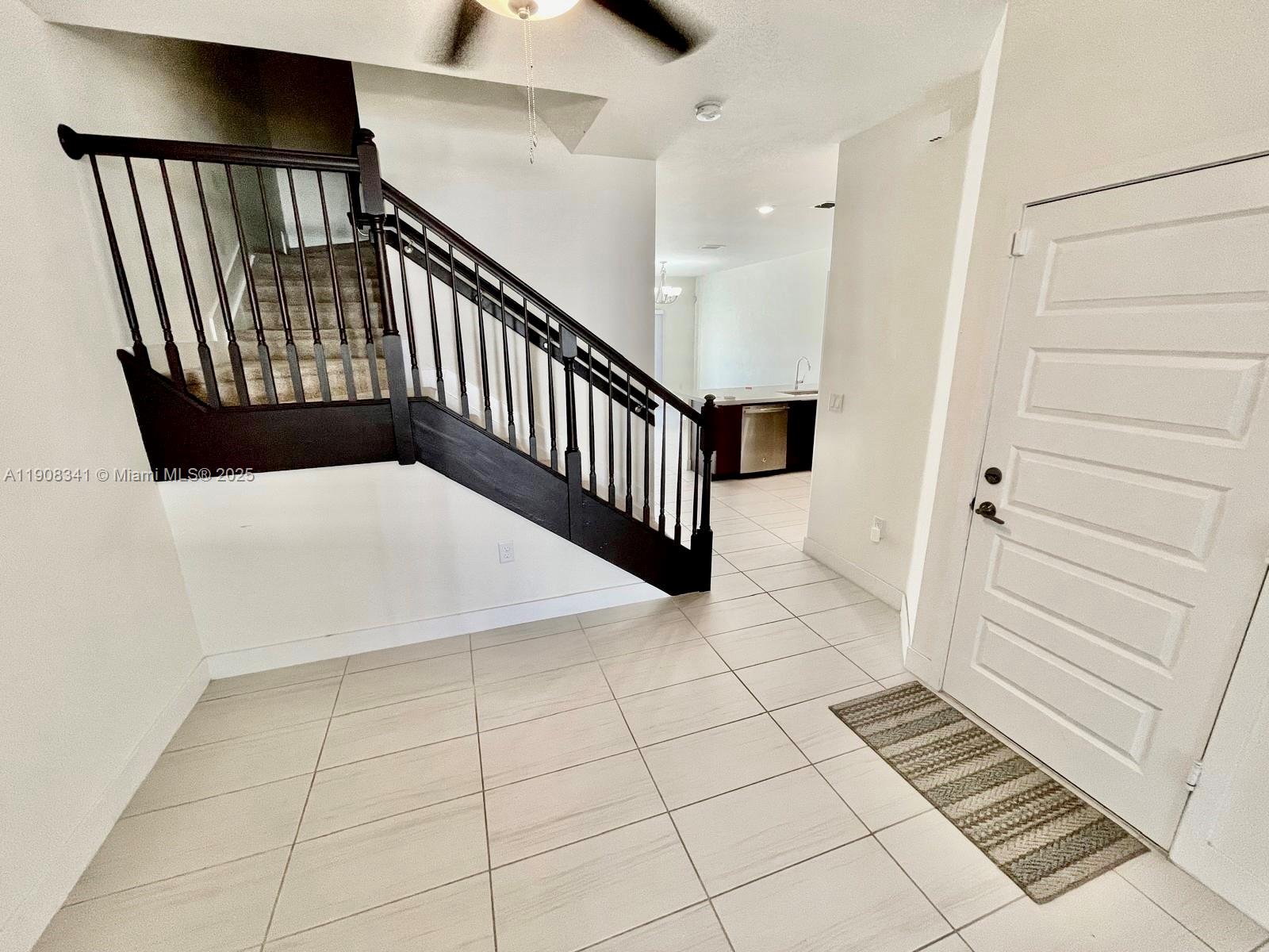 GRAND BAY NORTH - Residential Lease