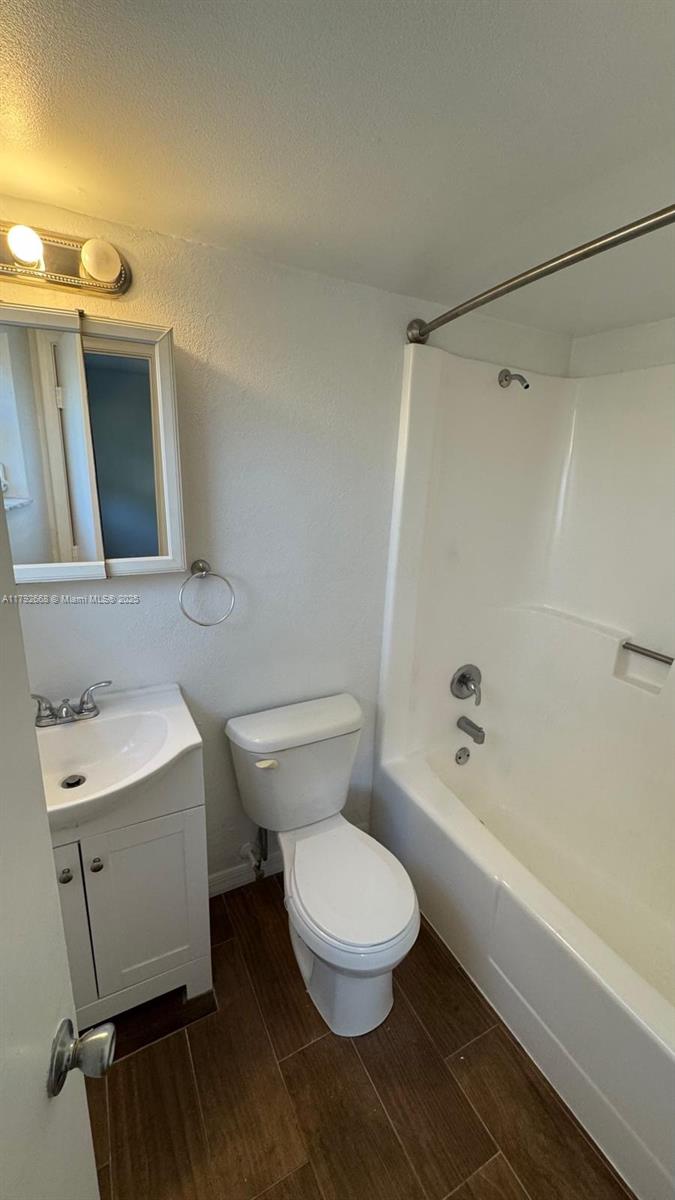 VILLAGE PARK AT OAKLAND C - Residential