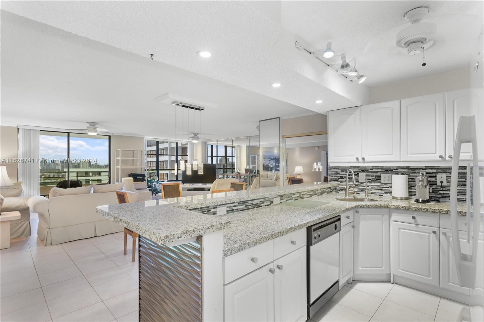 OLYMPUS CONDO - Residential