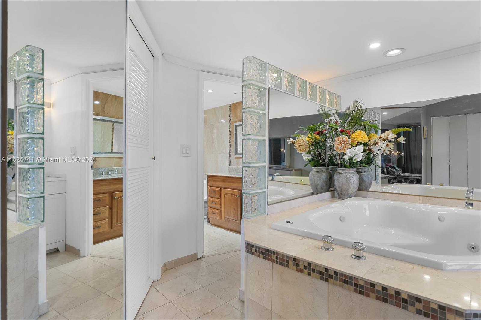 OLYMPUS CONDO - Residential