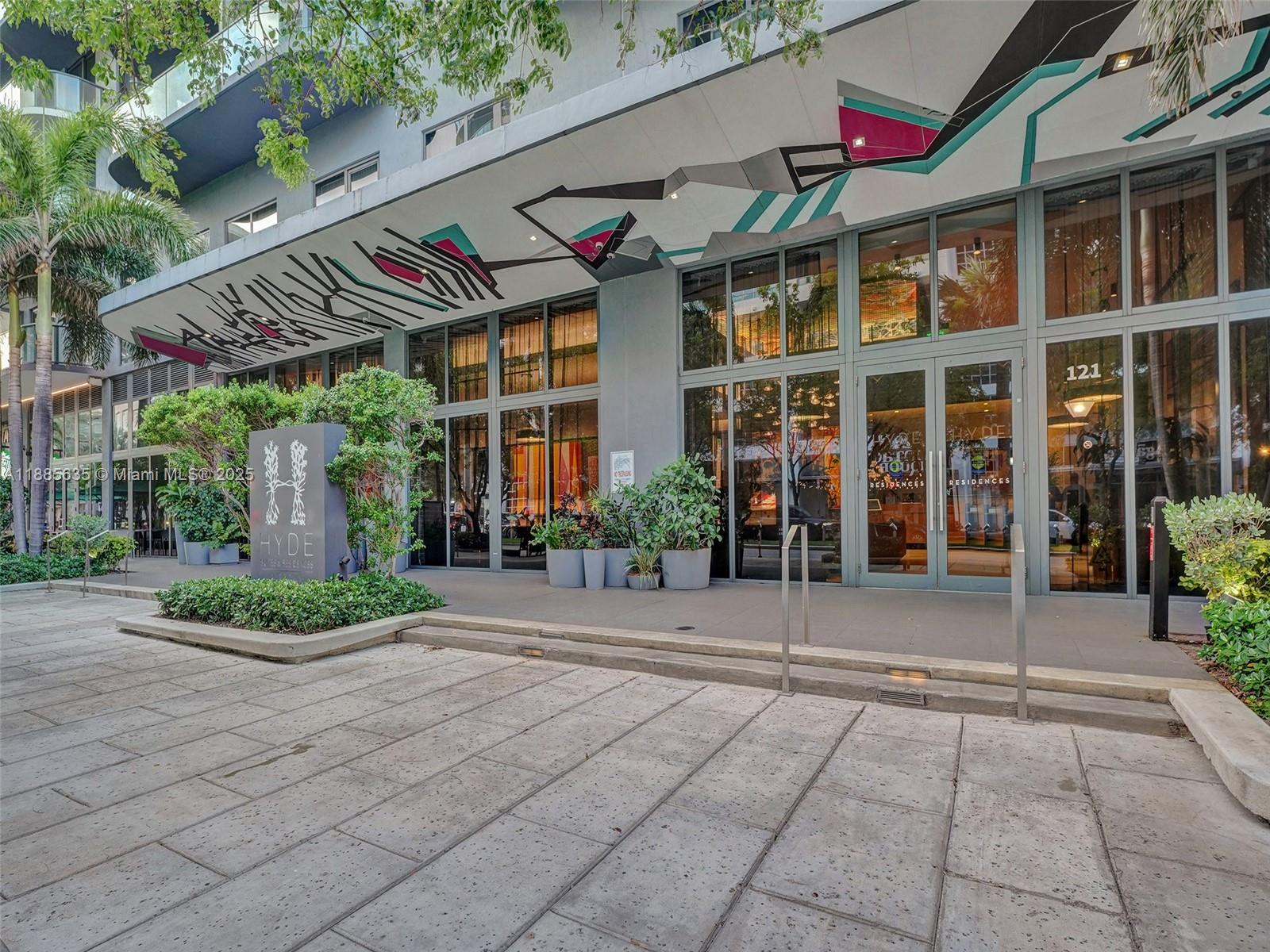 3401 MIDTOWN CONDO - Residential Lease