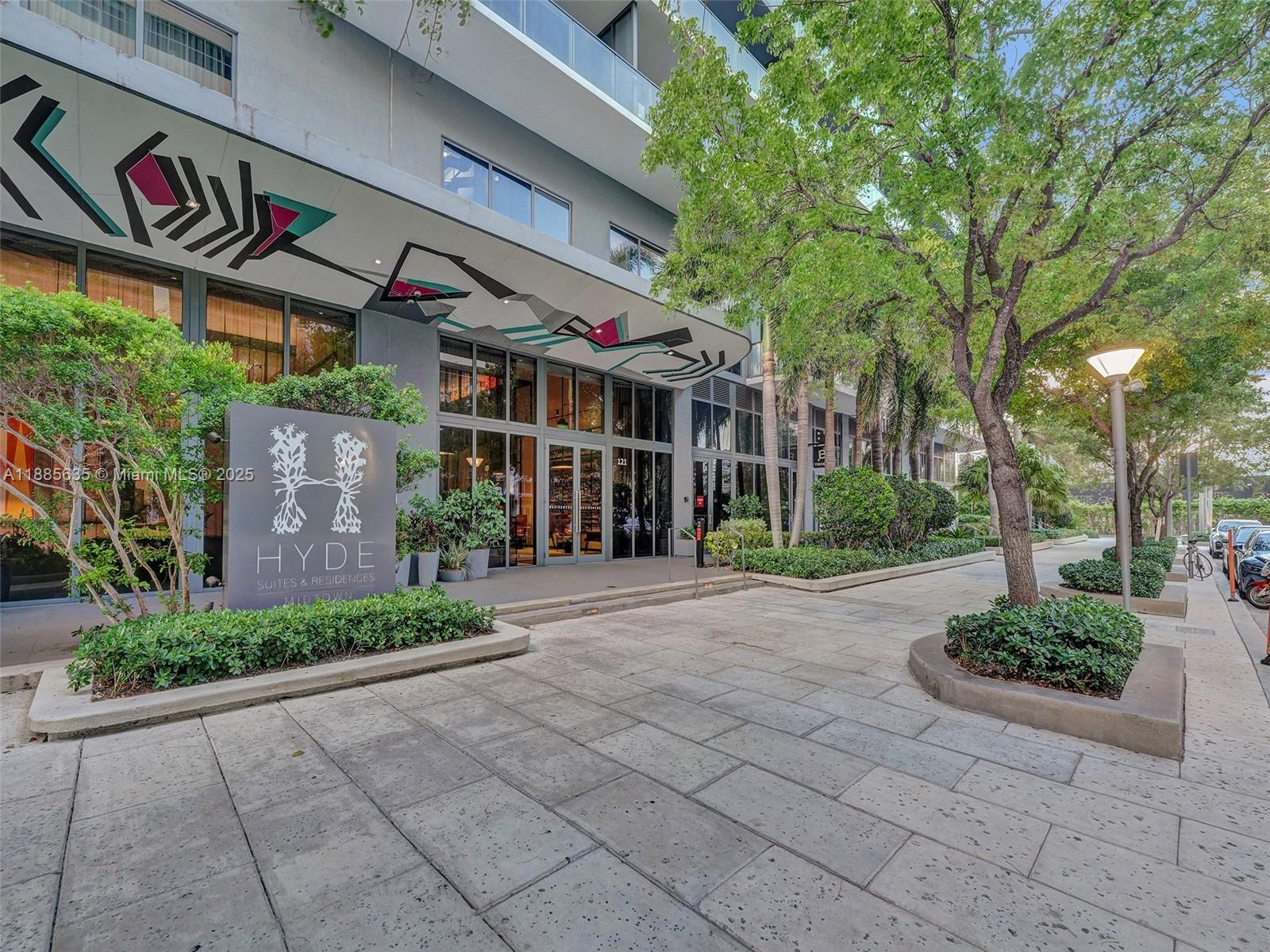 3401 MIDTOWN CONDO - Residential Lease