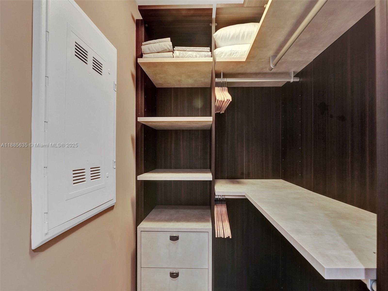 3401 MIDTOWN CONDO - Residential Lease