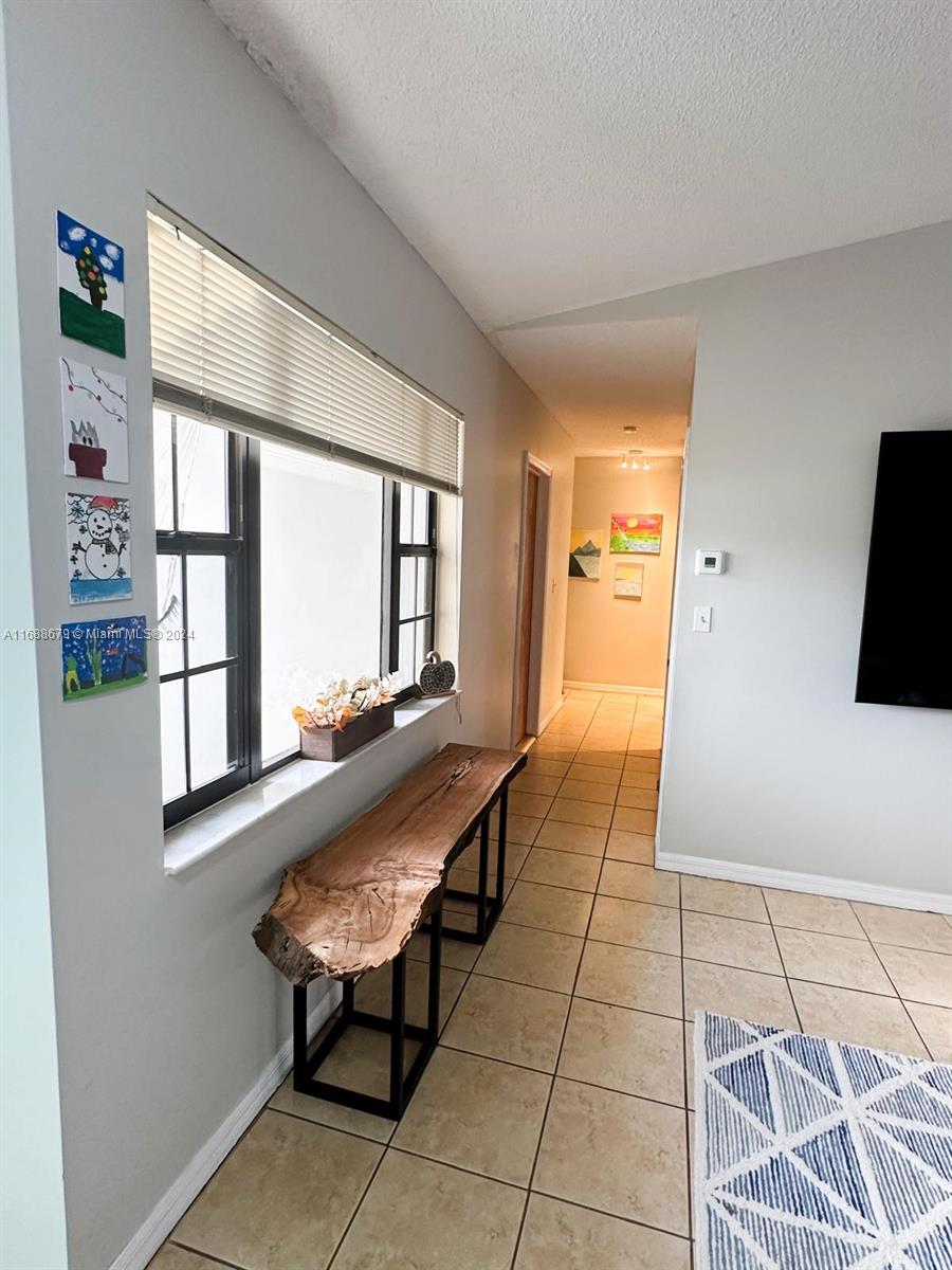 BIRD LAKES SOUTH SEC 2 - Residential