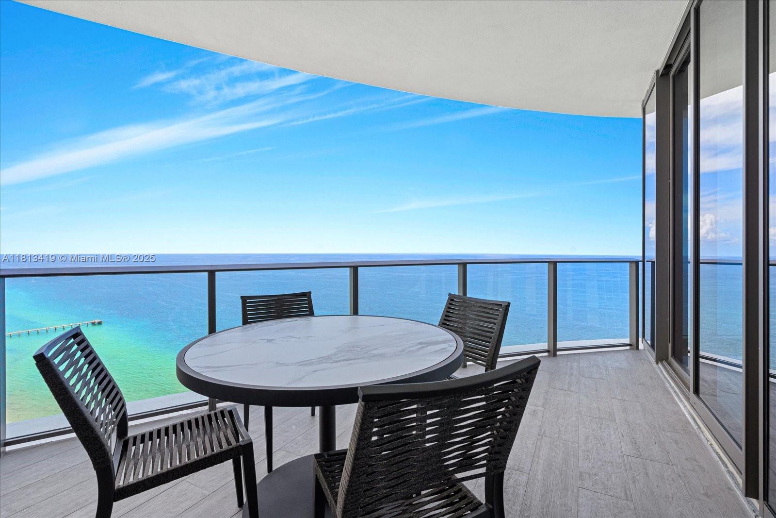 15701 Collins Ave 4401