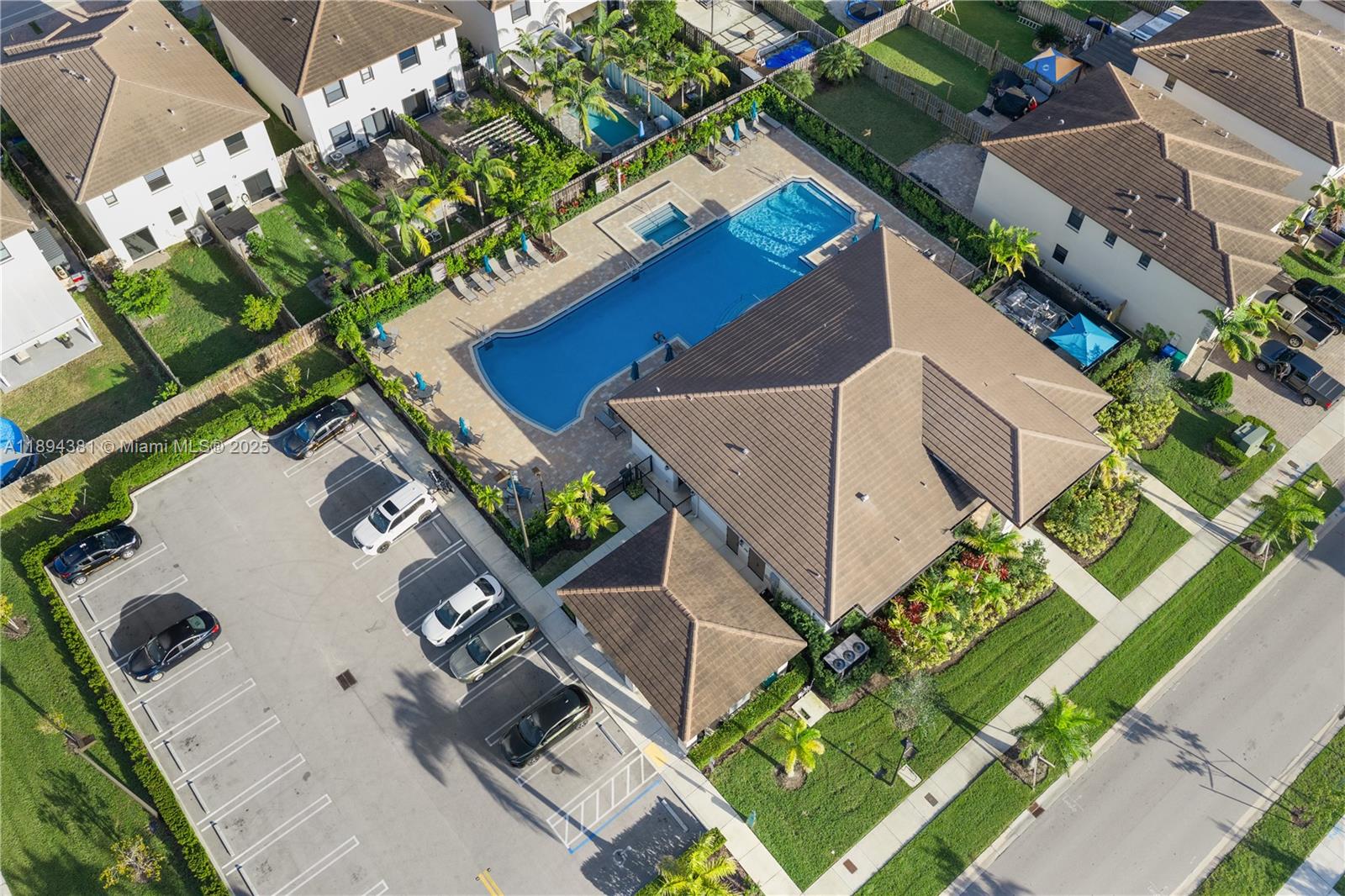 ALLAPATTAH GDNS - Residential