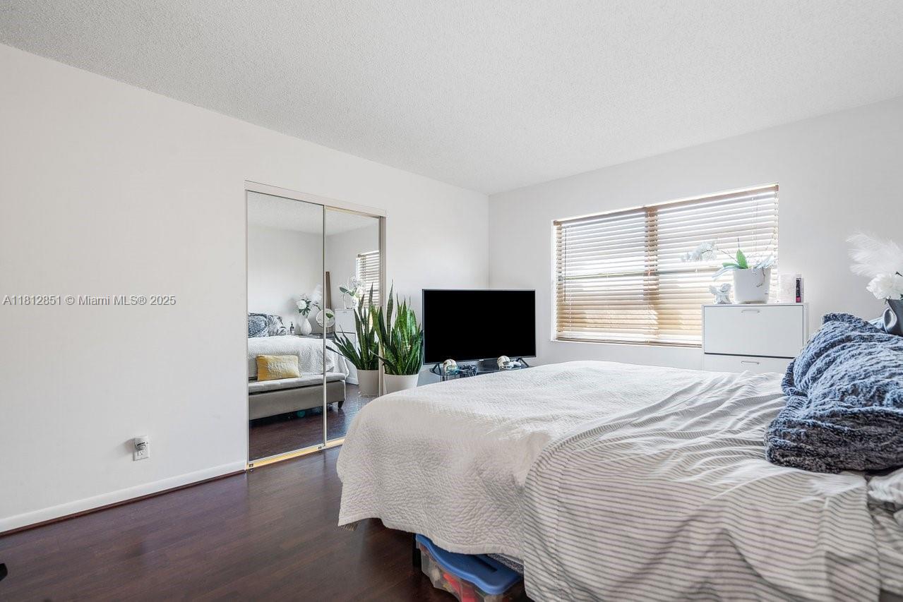 ISLE OF SANDALFOOT CONDO - Residential Lease