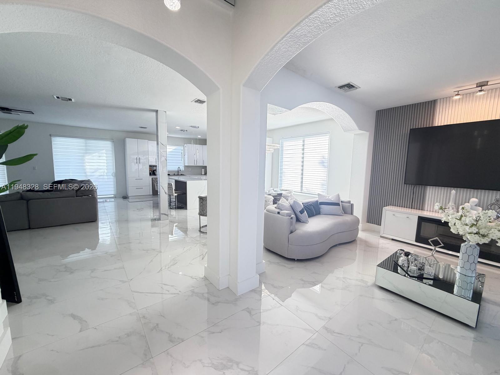 ALCO ESTATES FOURTH ADDN - Residential