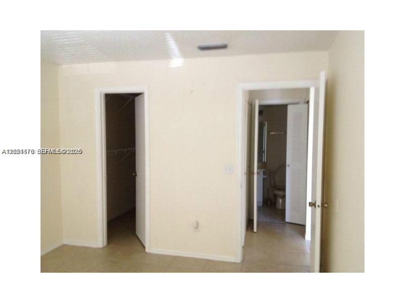 TALL TREES CONDO - Residential
