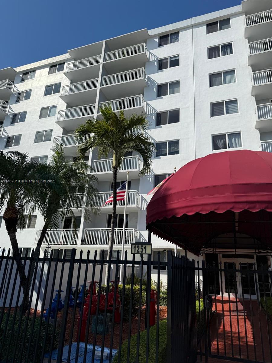 Rental Property at 1251 Ne 108th St 412, Miami, Broward County, Florida - Bedrooms: 1 
Bathrooms: 1  - $1,845 MO.