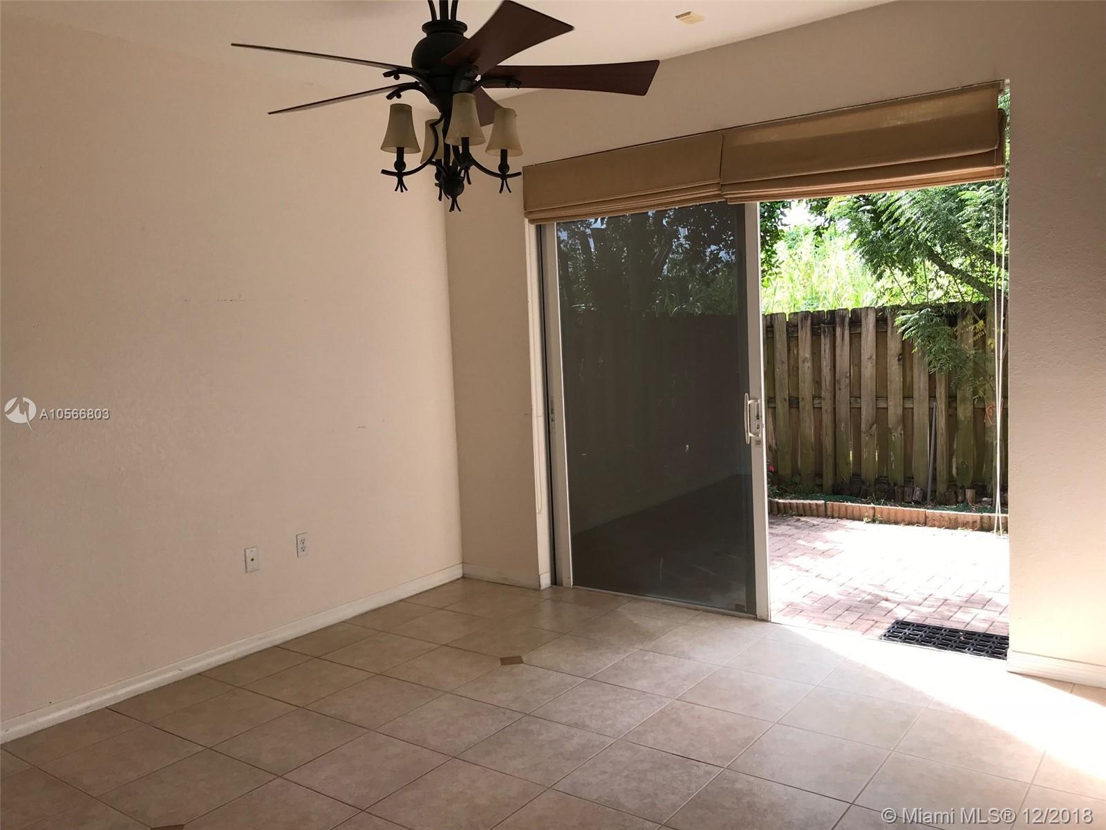 KENDALL BREEZE SOUTH - Residential