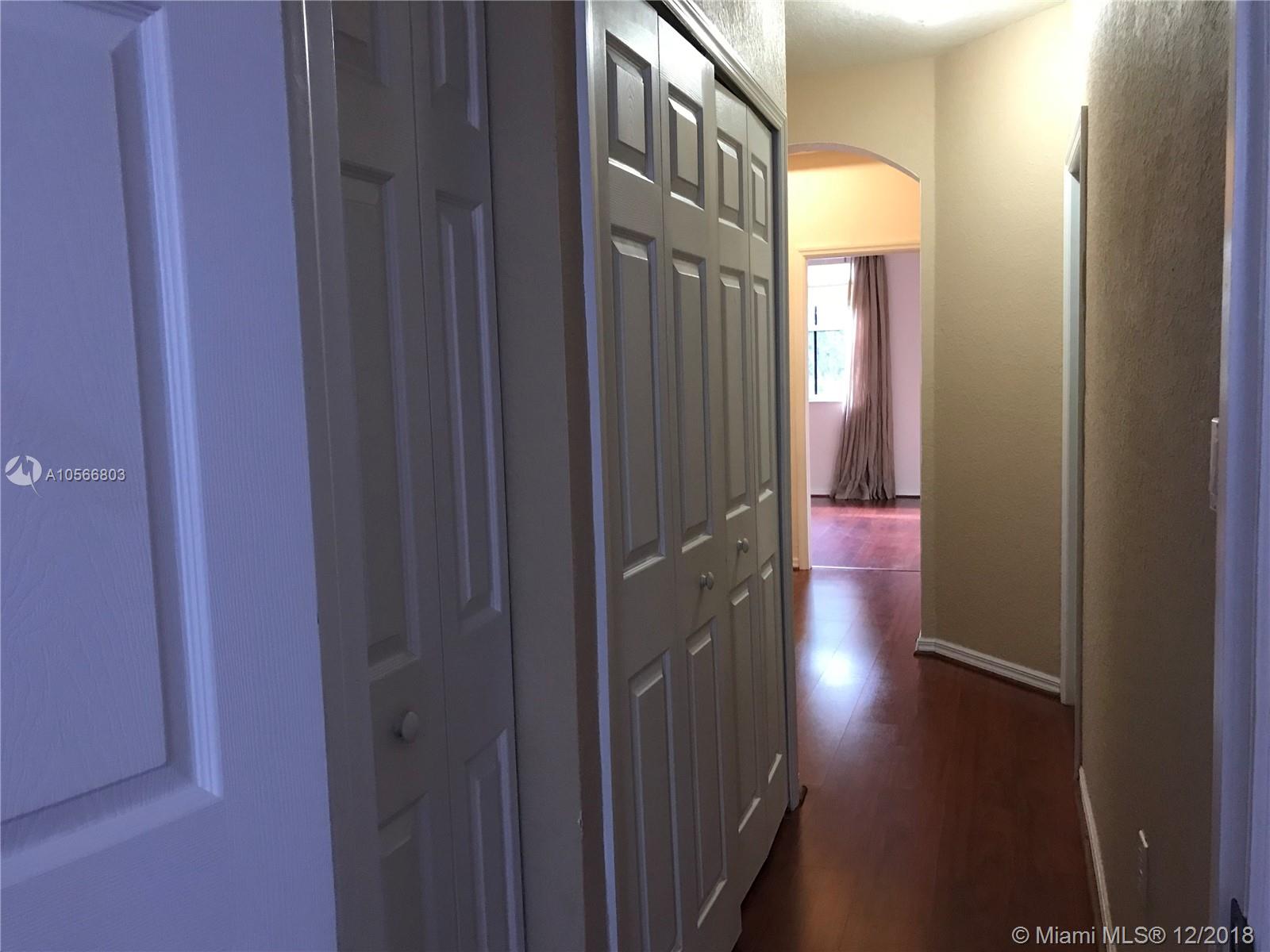 KENDALL BREEZE SOUTH - Residential