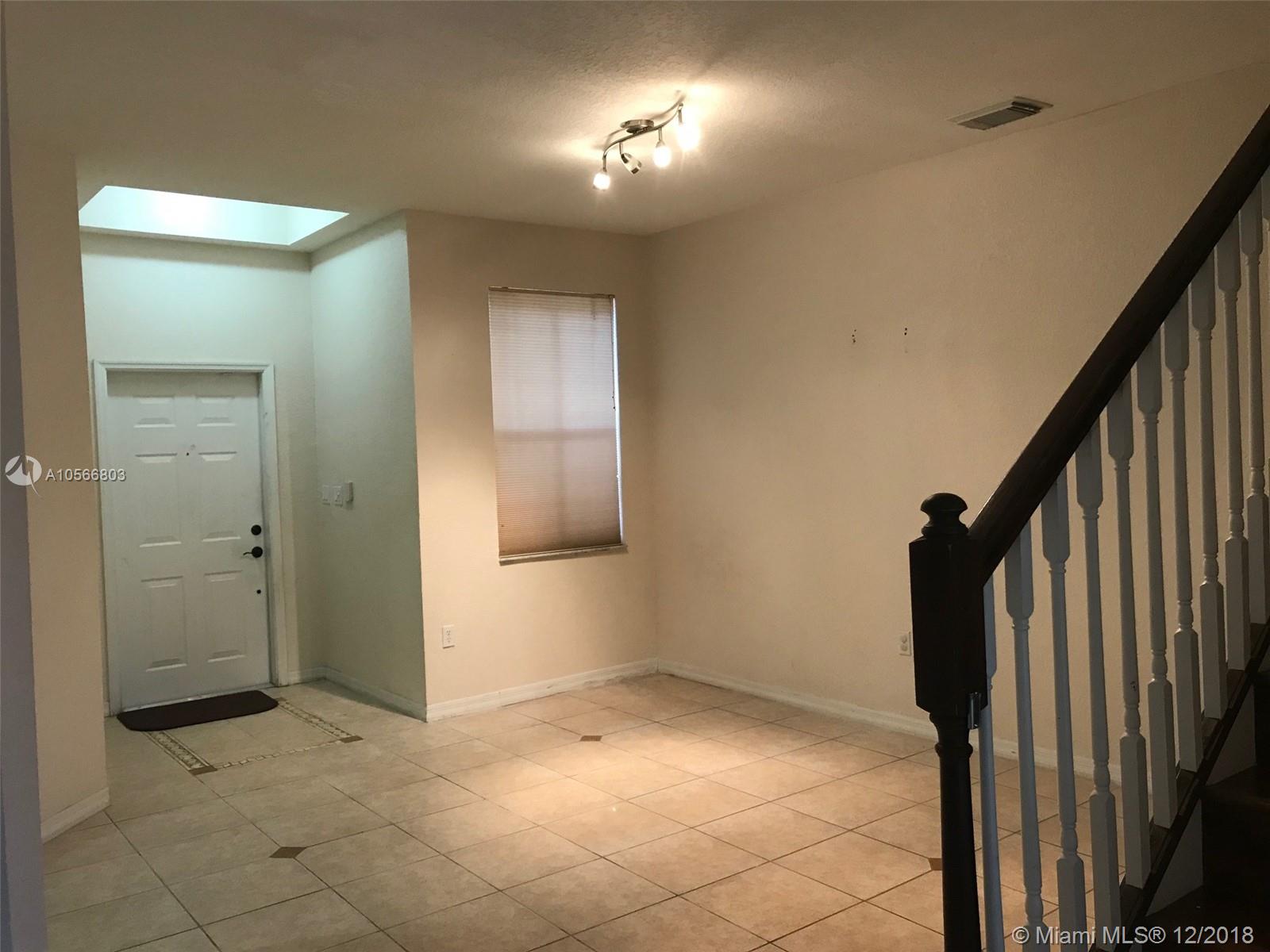 KENDALL BREEZE SOUTH - Residential