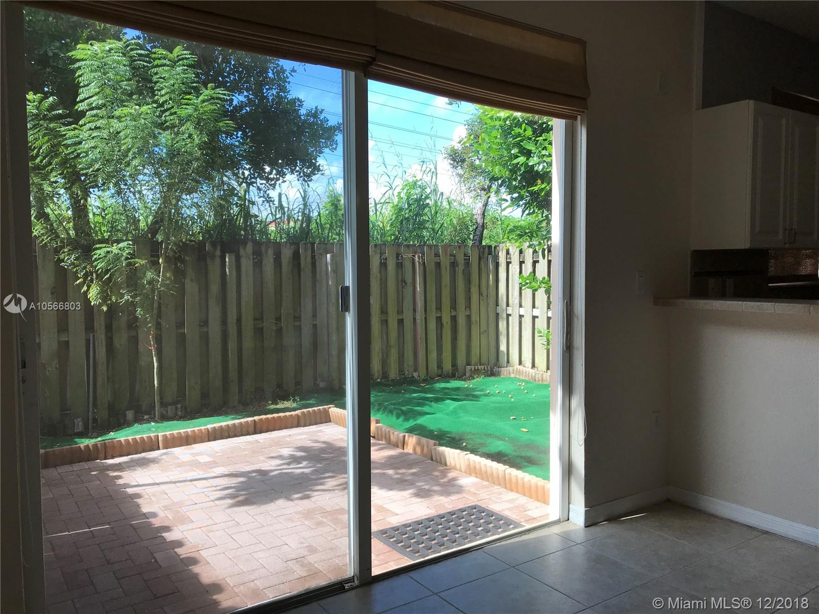 KENDALL BREEZE SOUTH - Residential