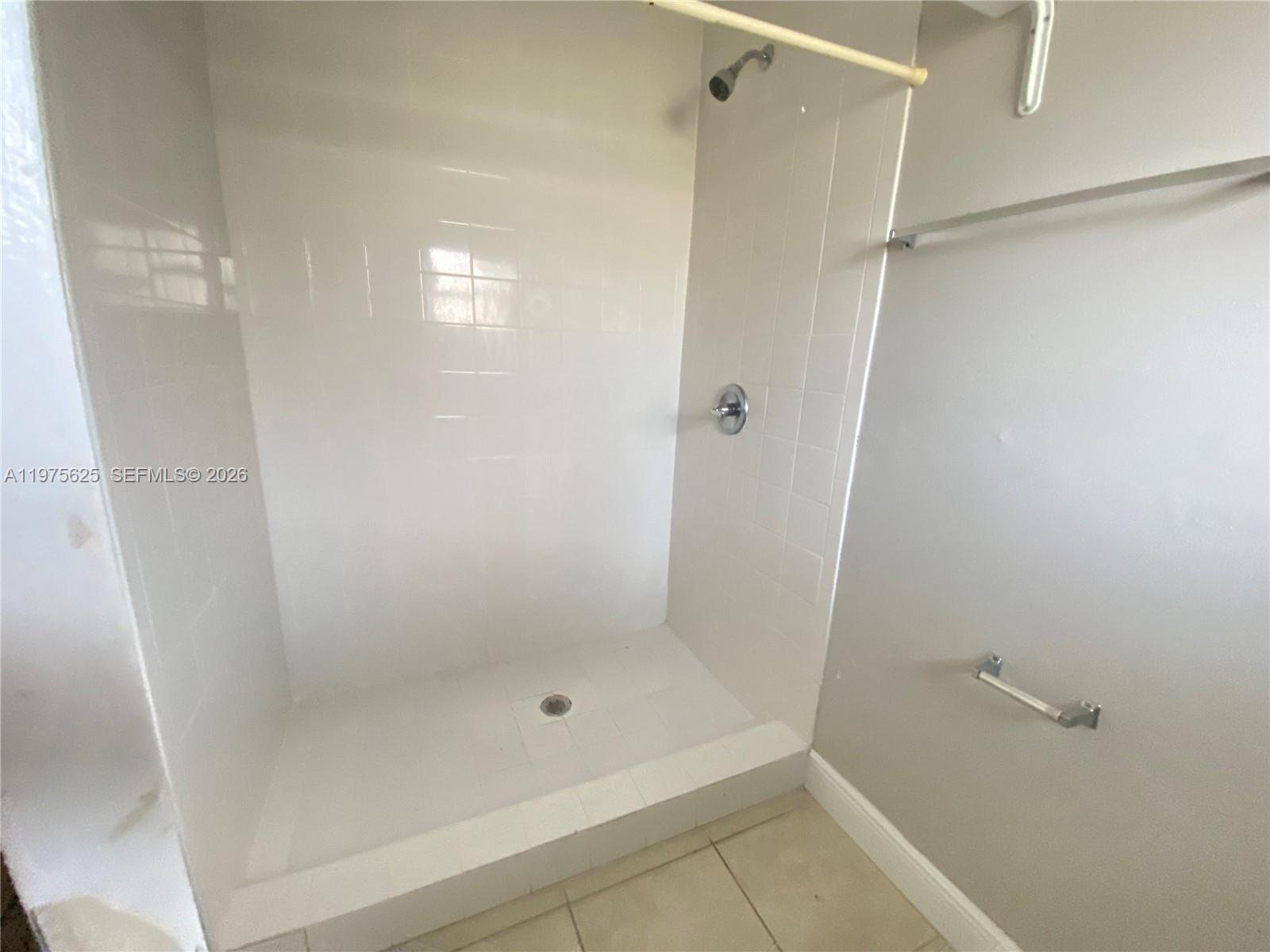 BENT TREE SEC 1 - Residential Lease