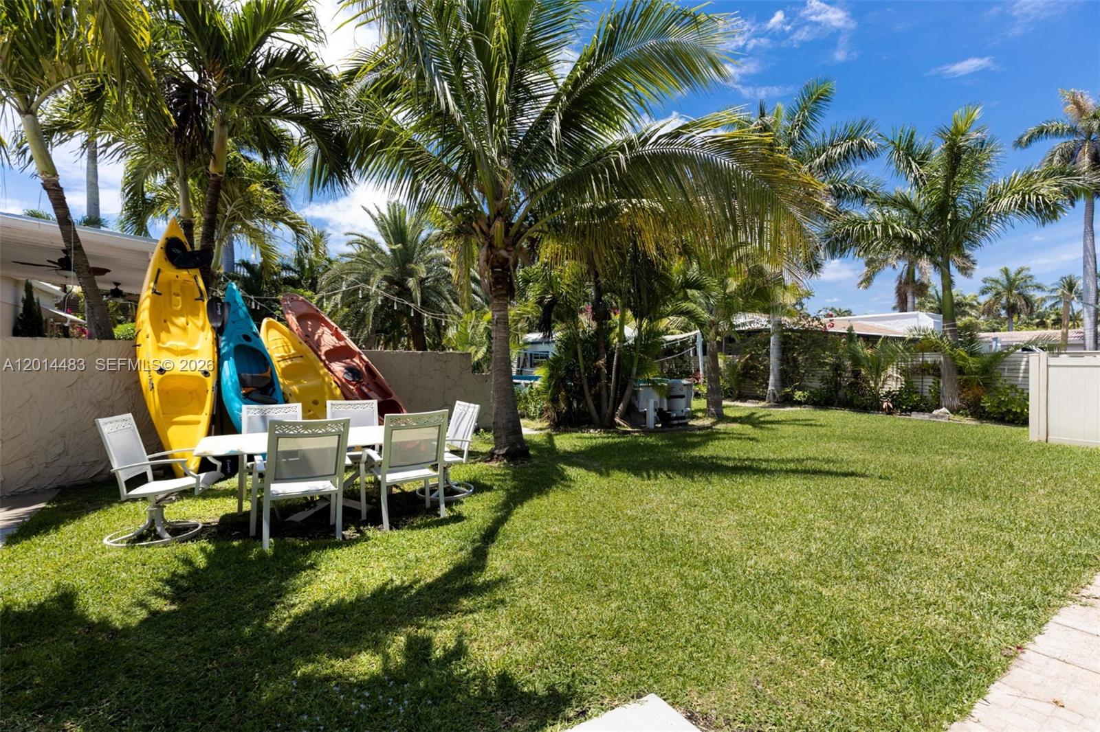 Hollywood, Florida, 33019, United States, 5 Bedrooms Bedrooms, ,3 BathroomsBathrooms,Residential,Active,2052100