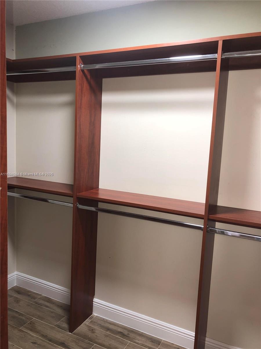 BAYSHORE PLACE CONDO - Residential