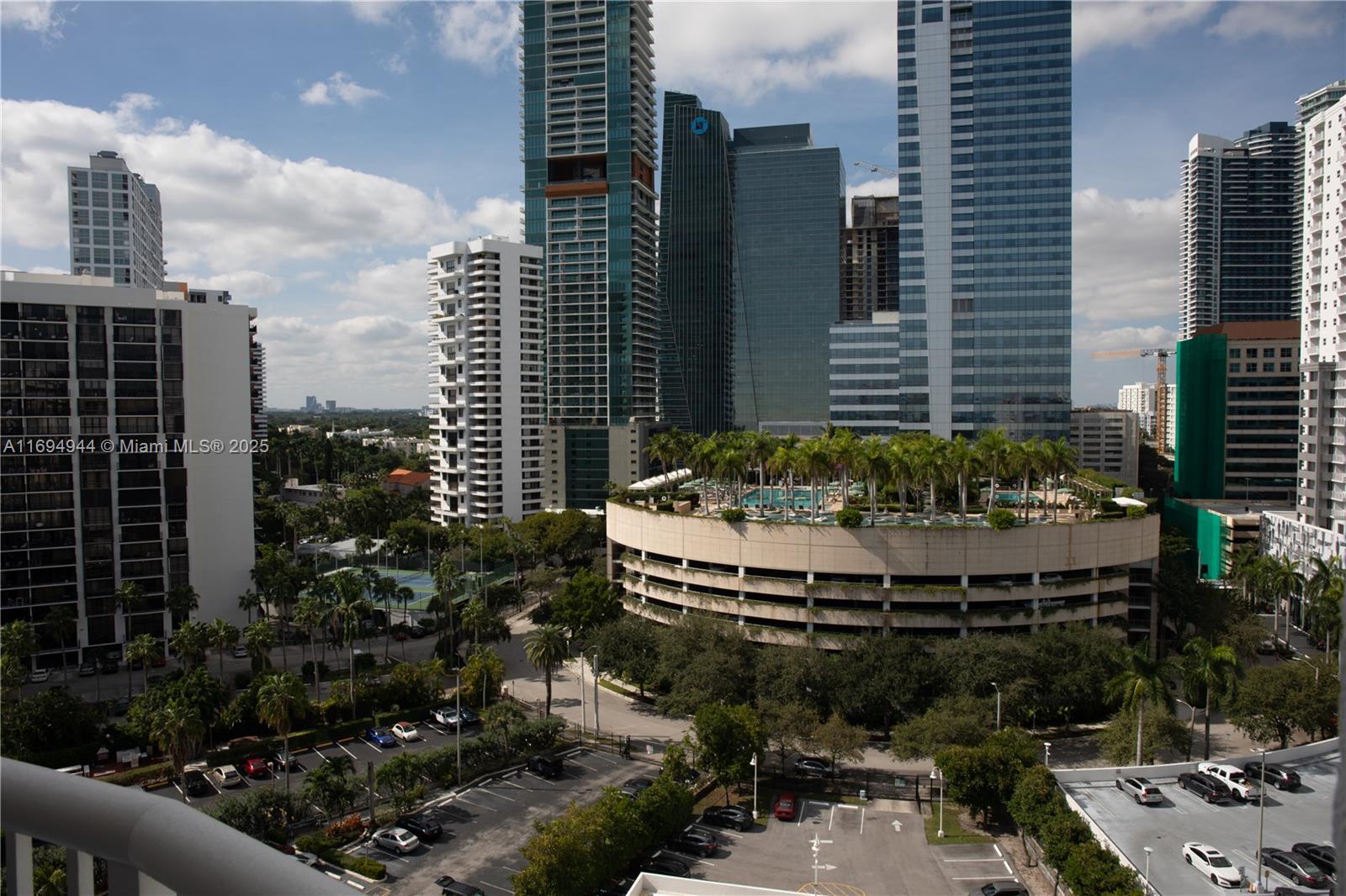 BAYSHORE PLACE CONDO - Residential