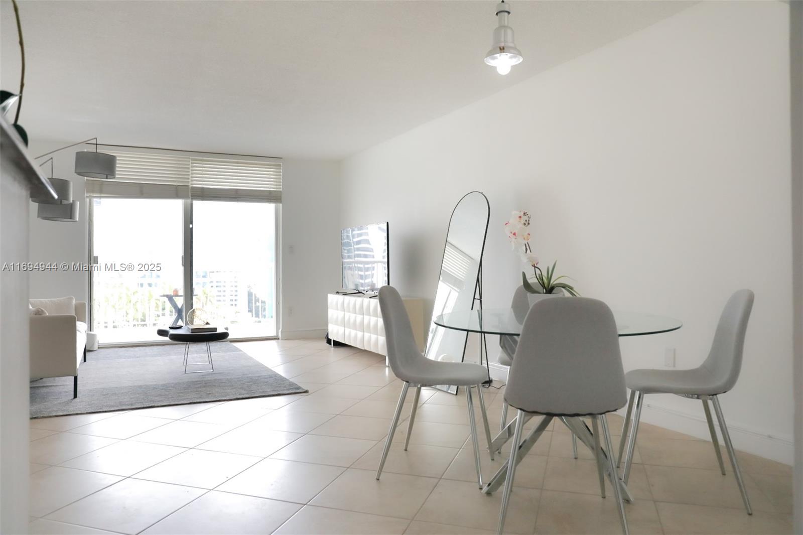 BAYSHORE PLACE CONDO - Residential