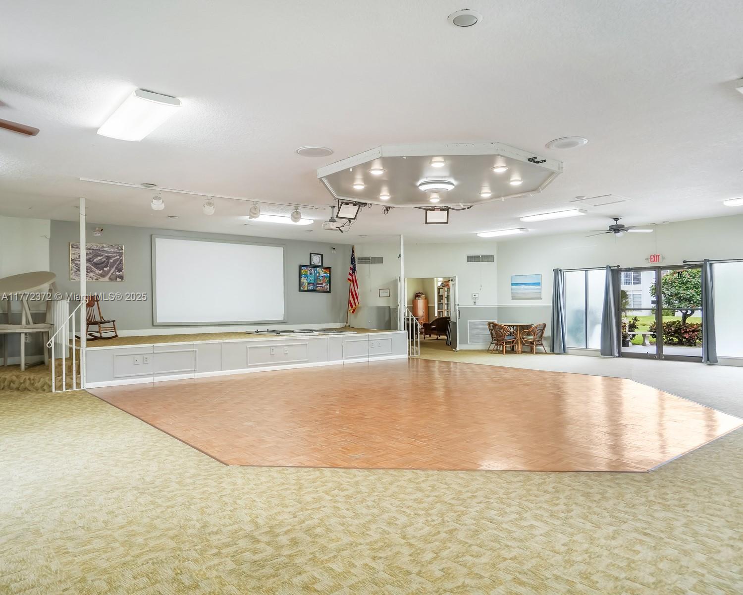 NETTLE GARDENS CONDO - Residential