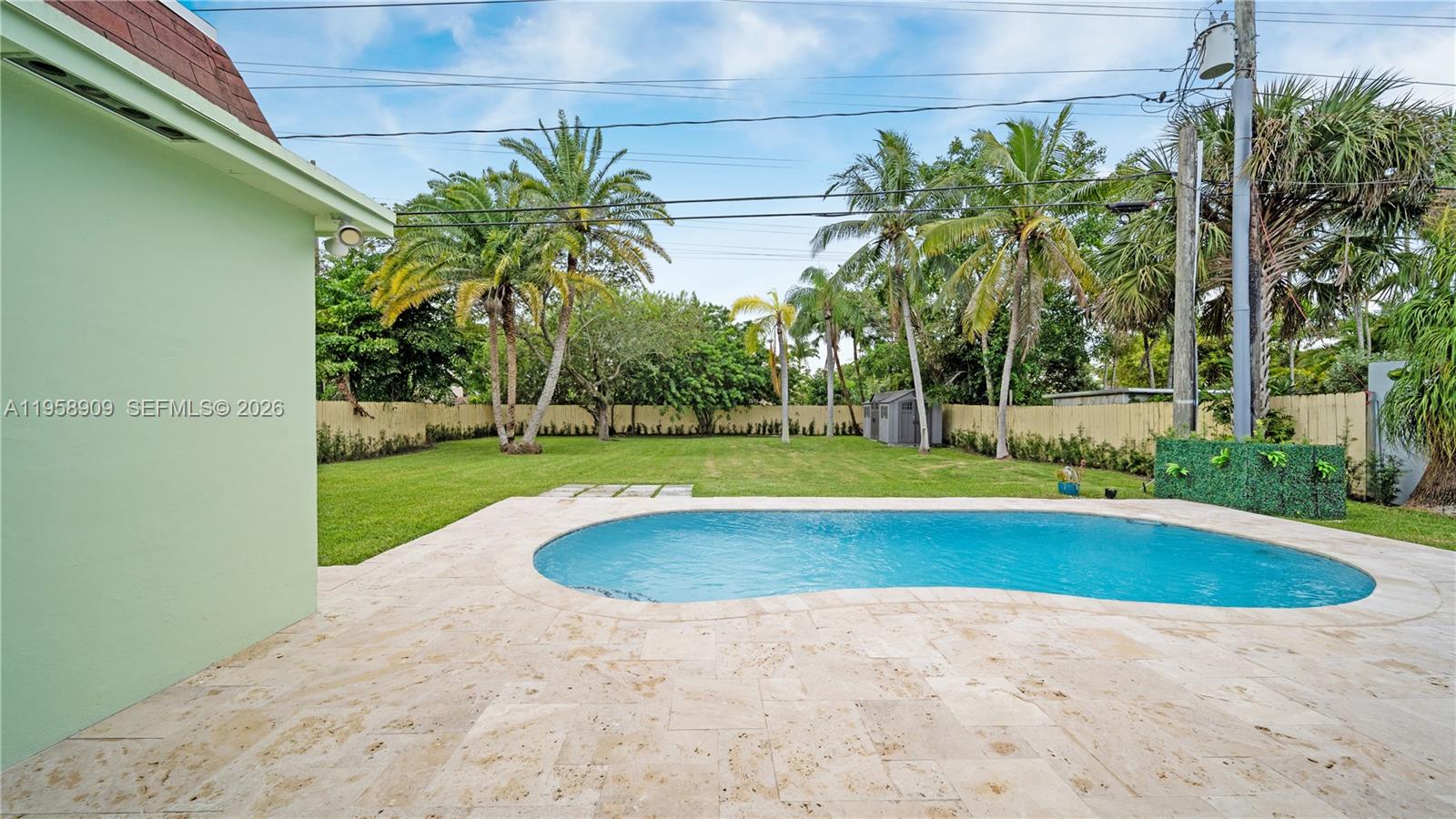 HEFTLER HOMES SUNSET PARK - Residential