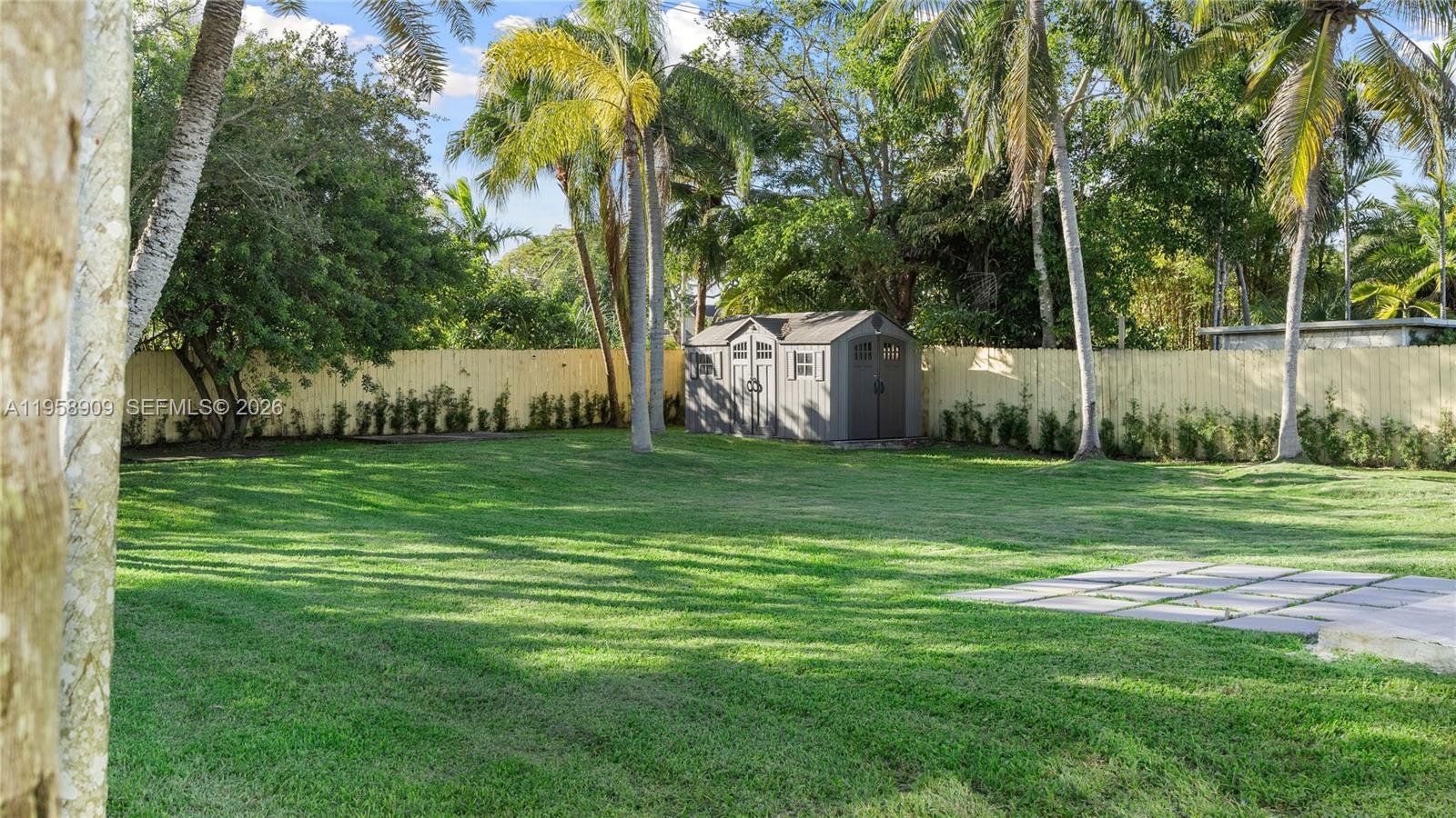 HEFTLER HOMES SUNSET PARK - Residential