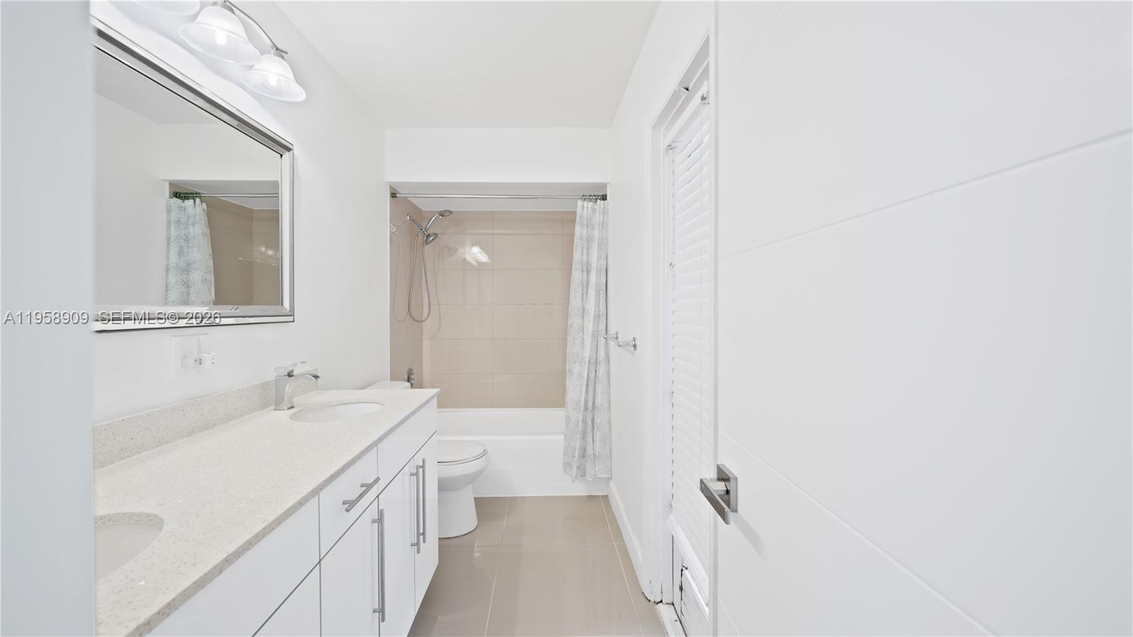 HEFTLER HOMES SUNSET PARK - Residential