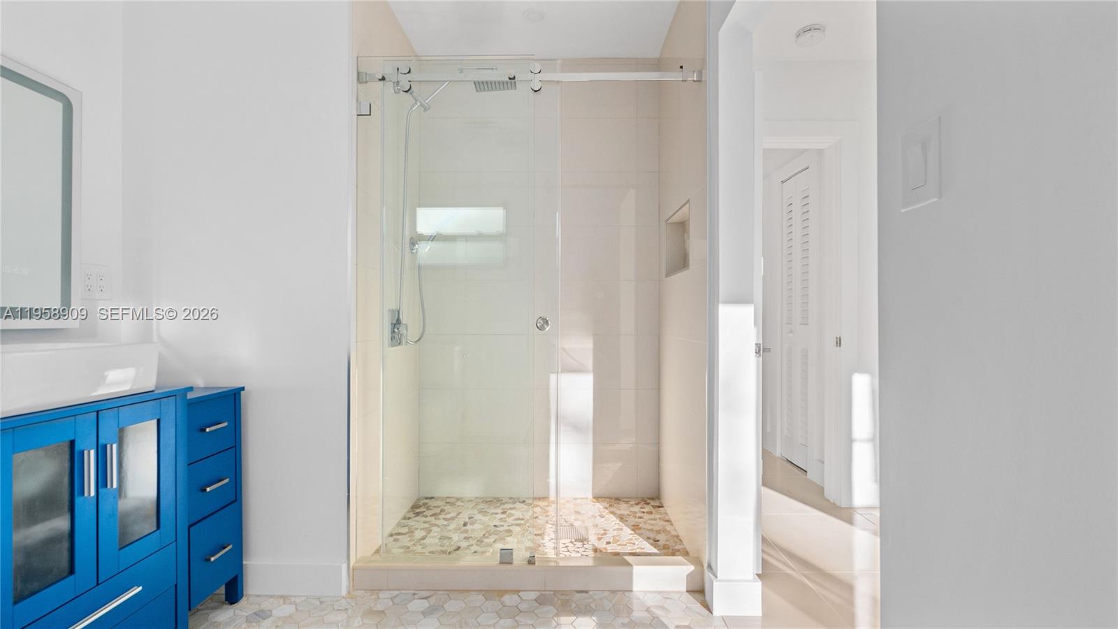 HEFTLER HOMES SUNSET PARK - Residential