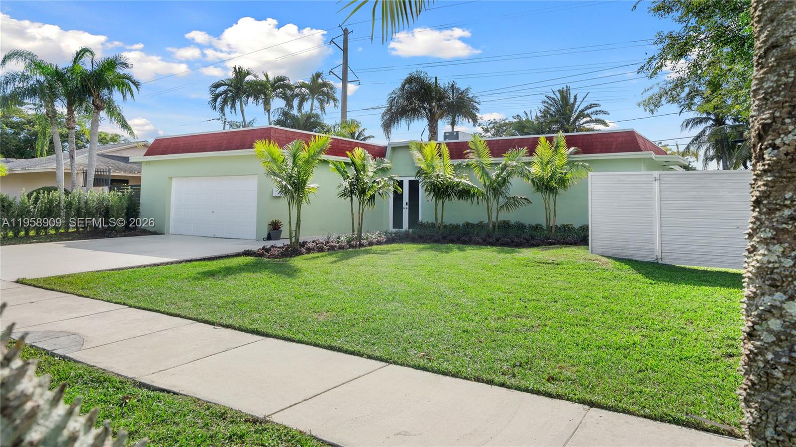 HEFTLER HOMES SUNSET PARK - Residential