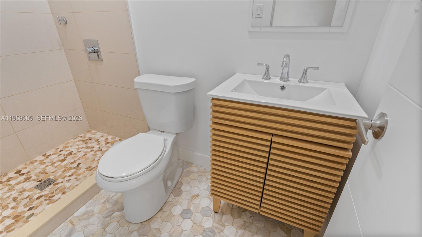 HEFTLER HOMES SUNSET PARK - Residential