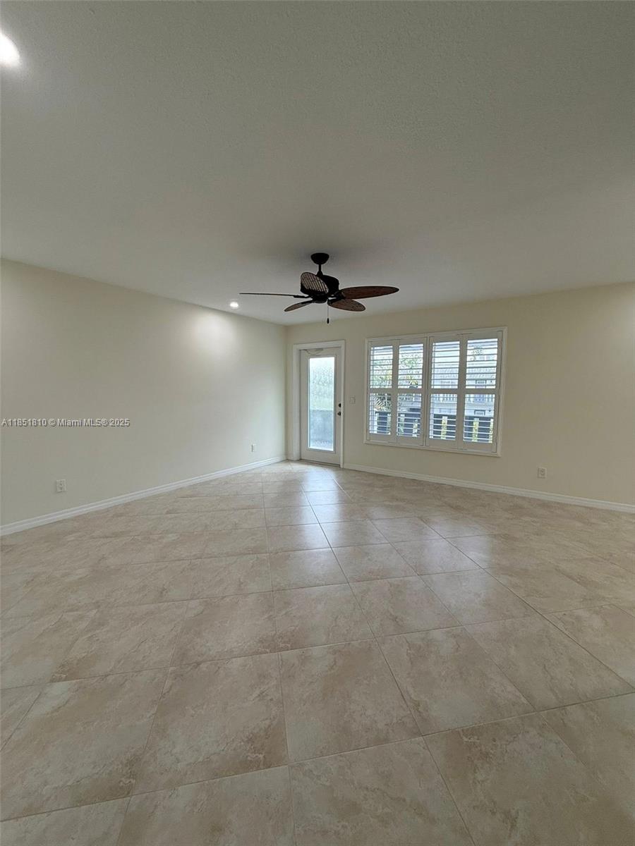CEDAR POINTE CONDO - Residential