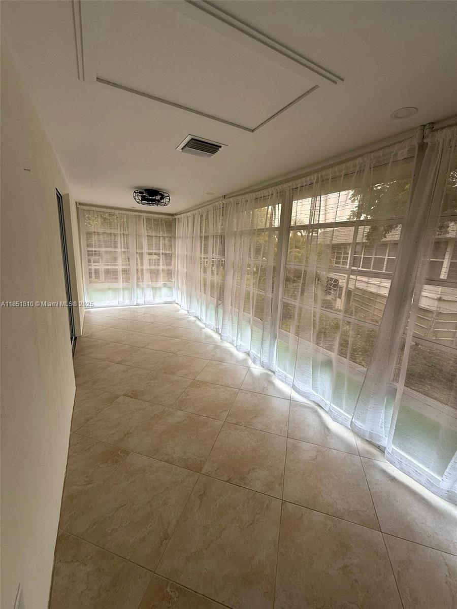 CEDAR POINTE CONDO - Residential