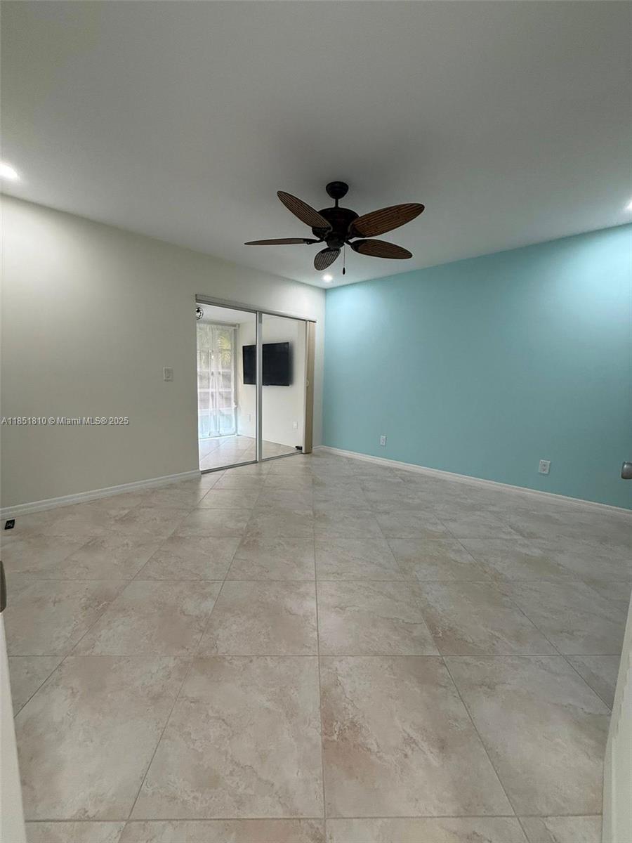 CEDAR POINTE CONDO - Residential