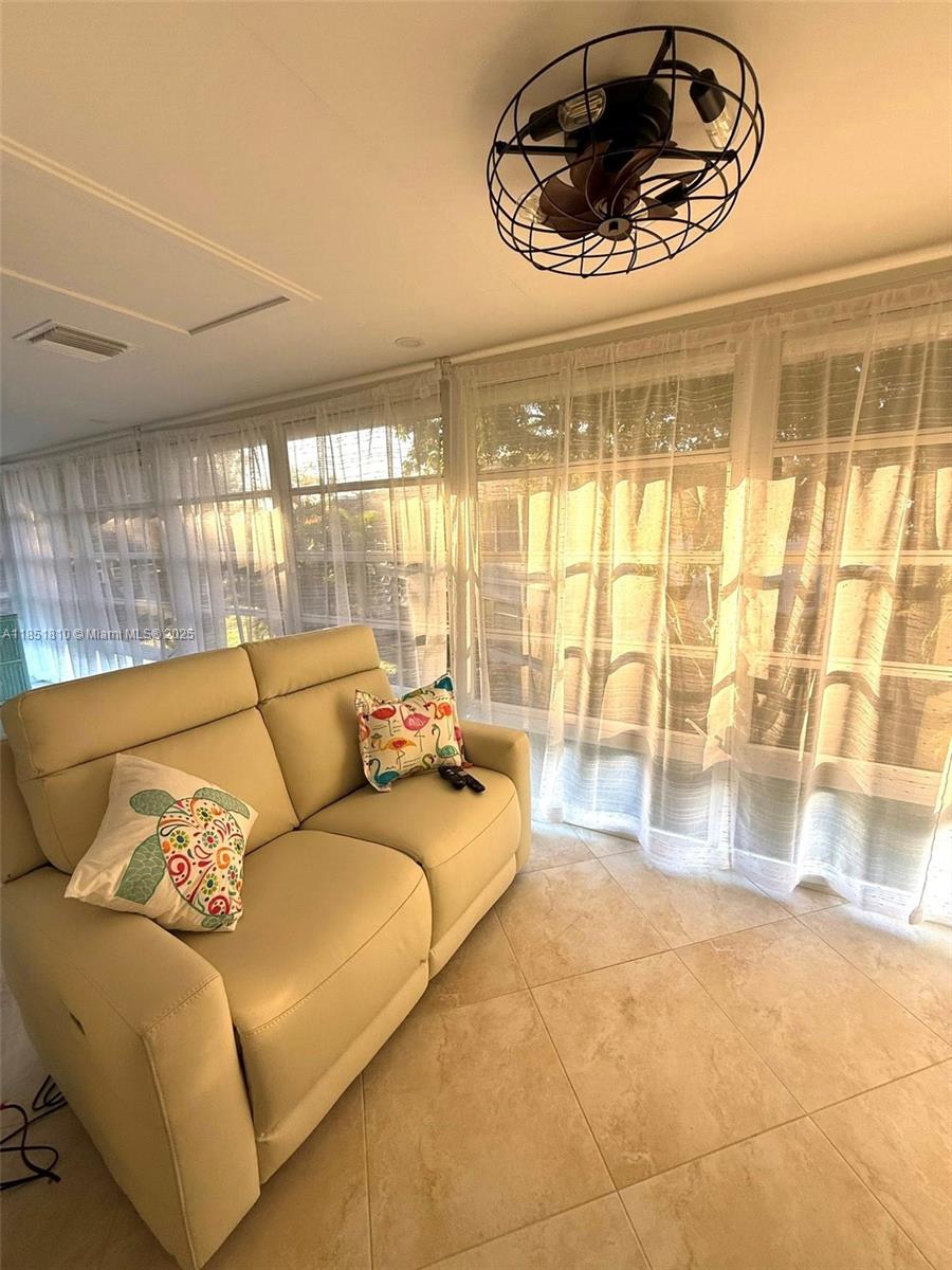 CEDAR POINTE CONDO - Residential