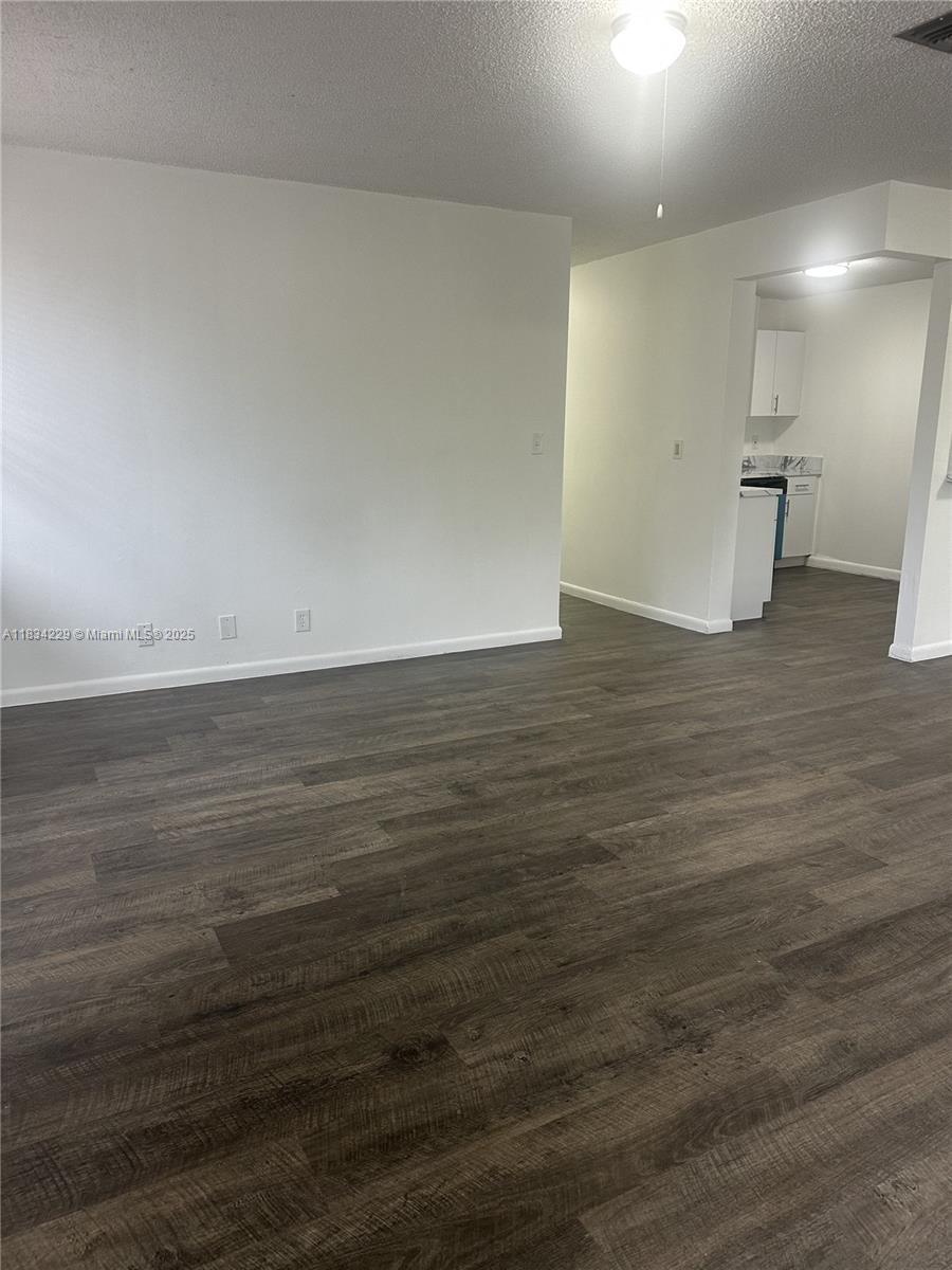 CHEVY CHASE AMD PLAT - Residential Lease