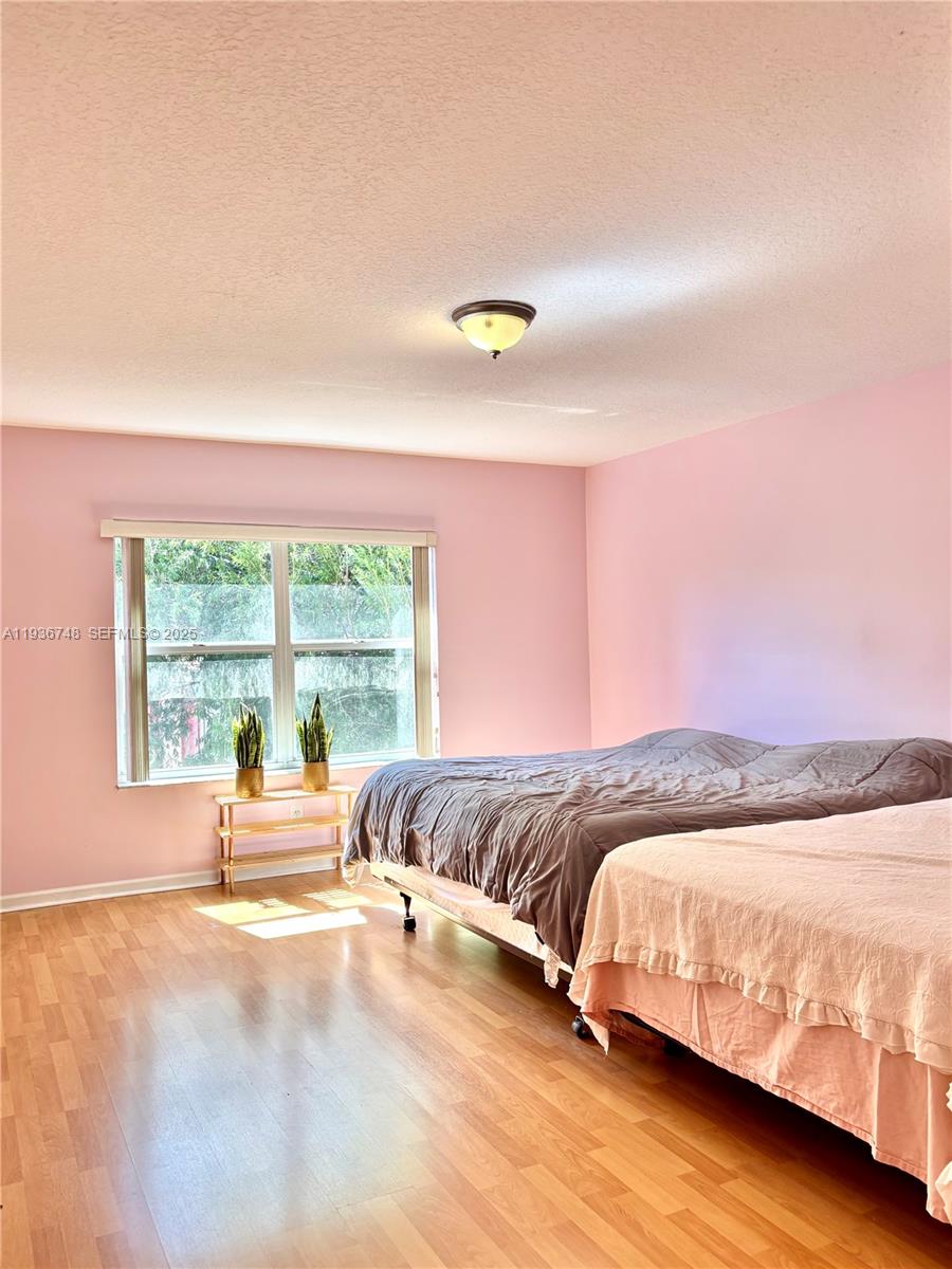 CORAL RIDGE DRIVE COMMERC - Residential