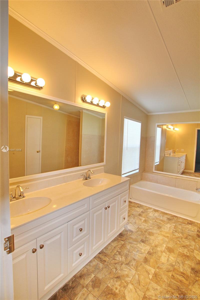 Lakeport - Residential