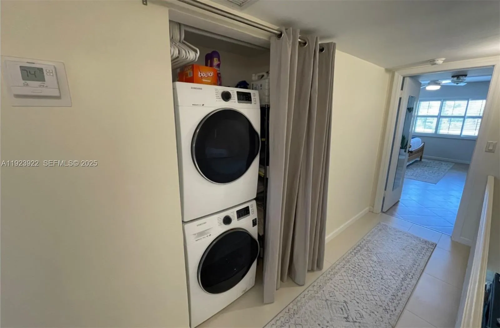 Lauderdale By The Sea, Florida 33308, United States, 2 Bedrooms Bedrooms, ,3 BathroomsBathrooms,Residential,Active,250838