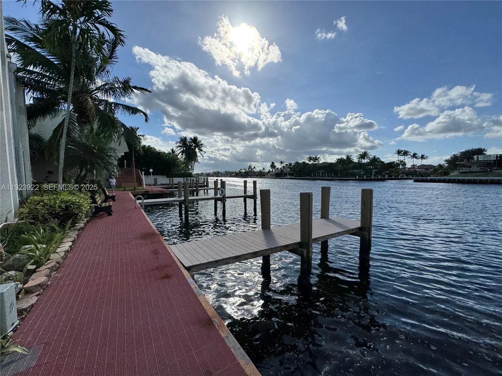 Lauderdale By The Sea, Florida 33308, United States, 2 Bedrooms Bedrooms, ,3 BathroomsBathrooms,Residential,Active,250838