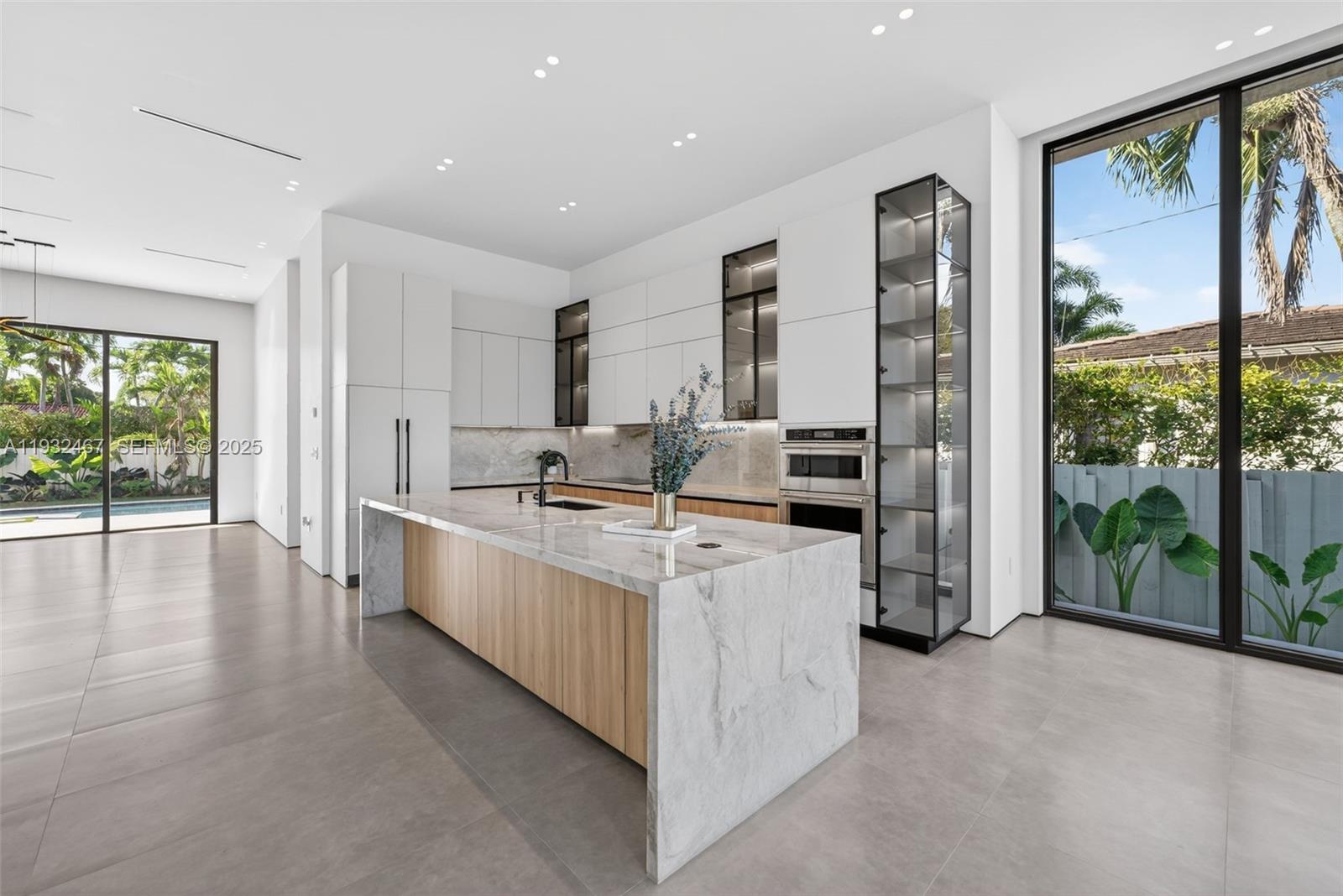 SPRING VIEW - Residential