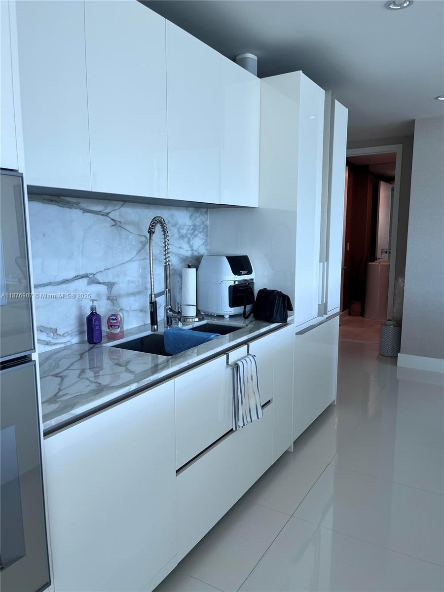 OCEANA BAL HARBOUR CONDO - Residential