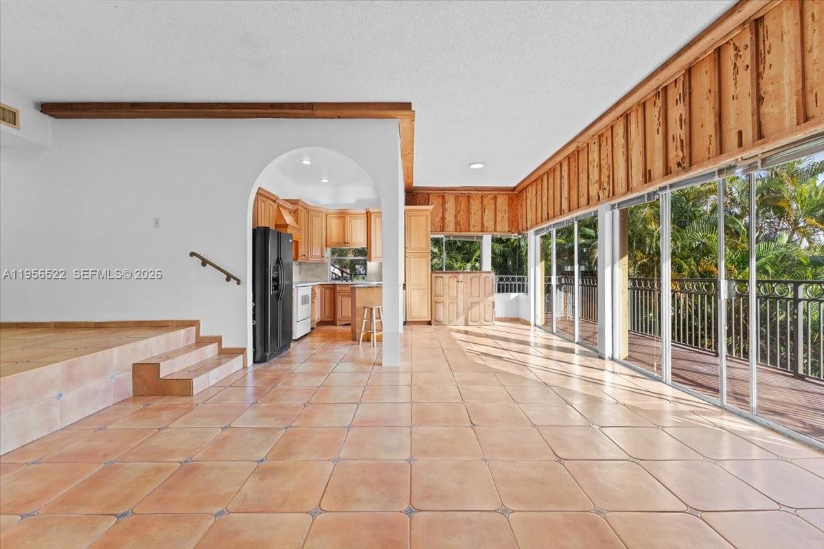 EMERALD ISLES WEST PHASE - Residential