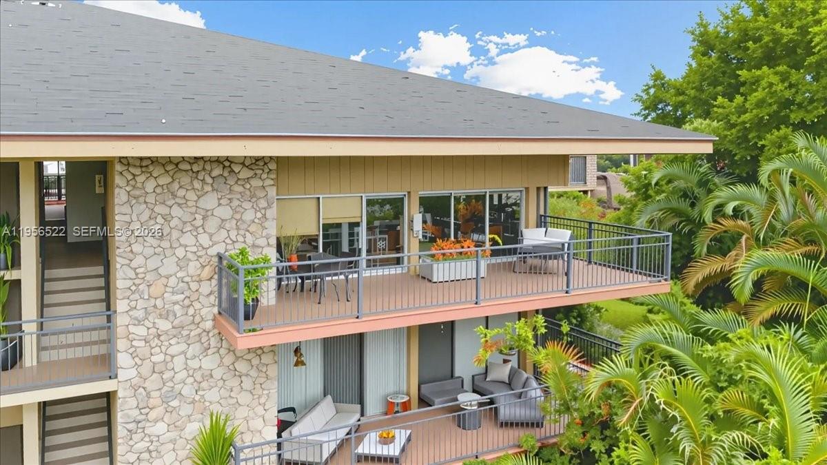 EMERALD ISLES WEST PHASE - Residential